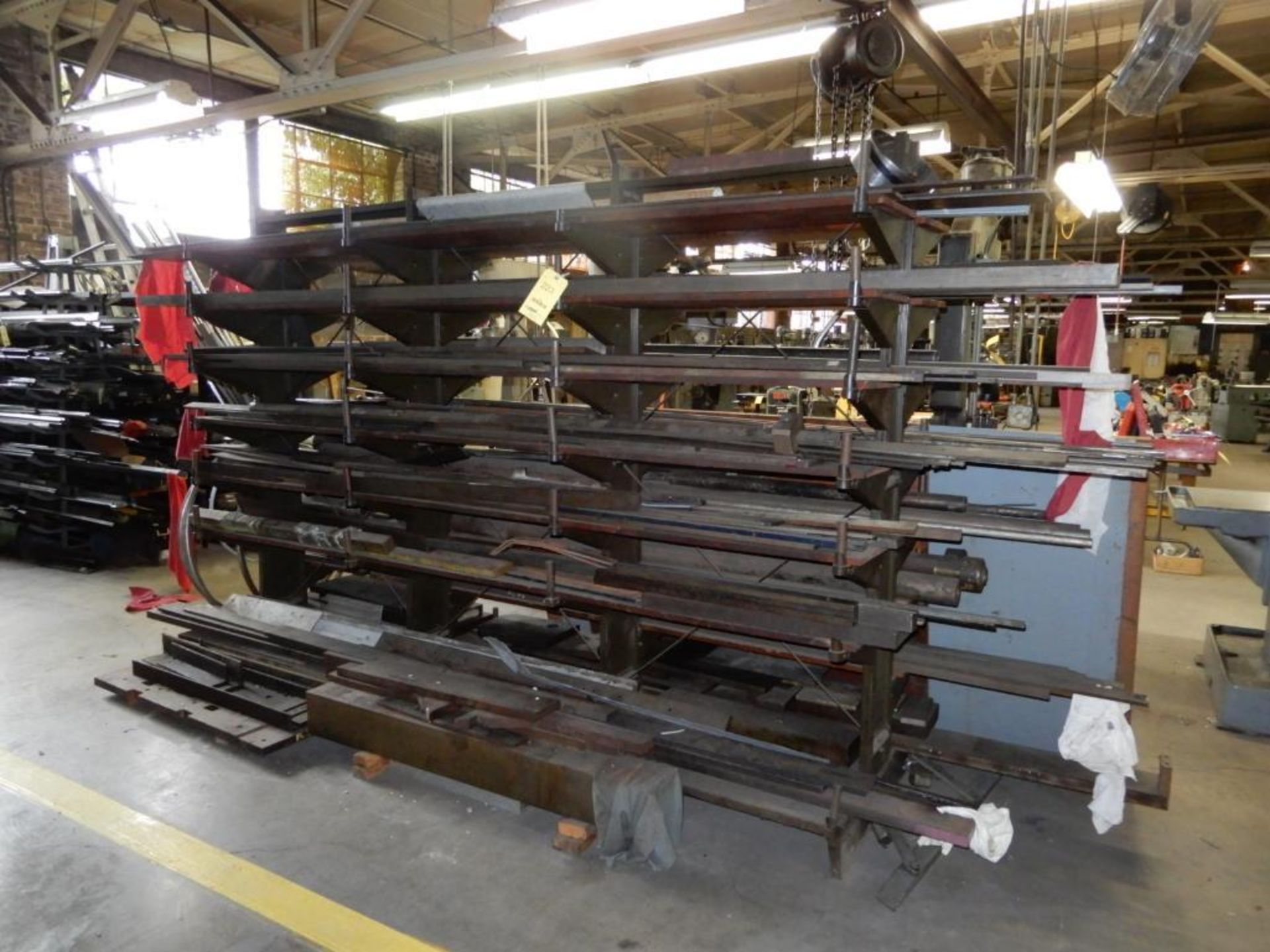 LOT: Rack with Flat & Round Steel Stock