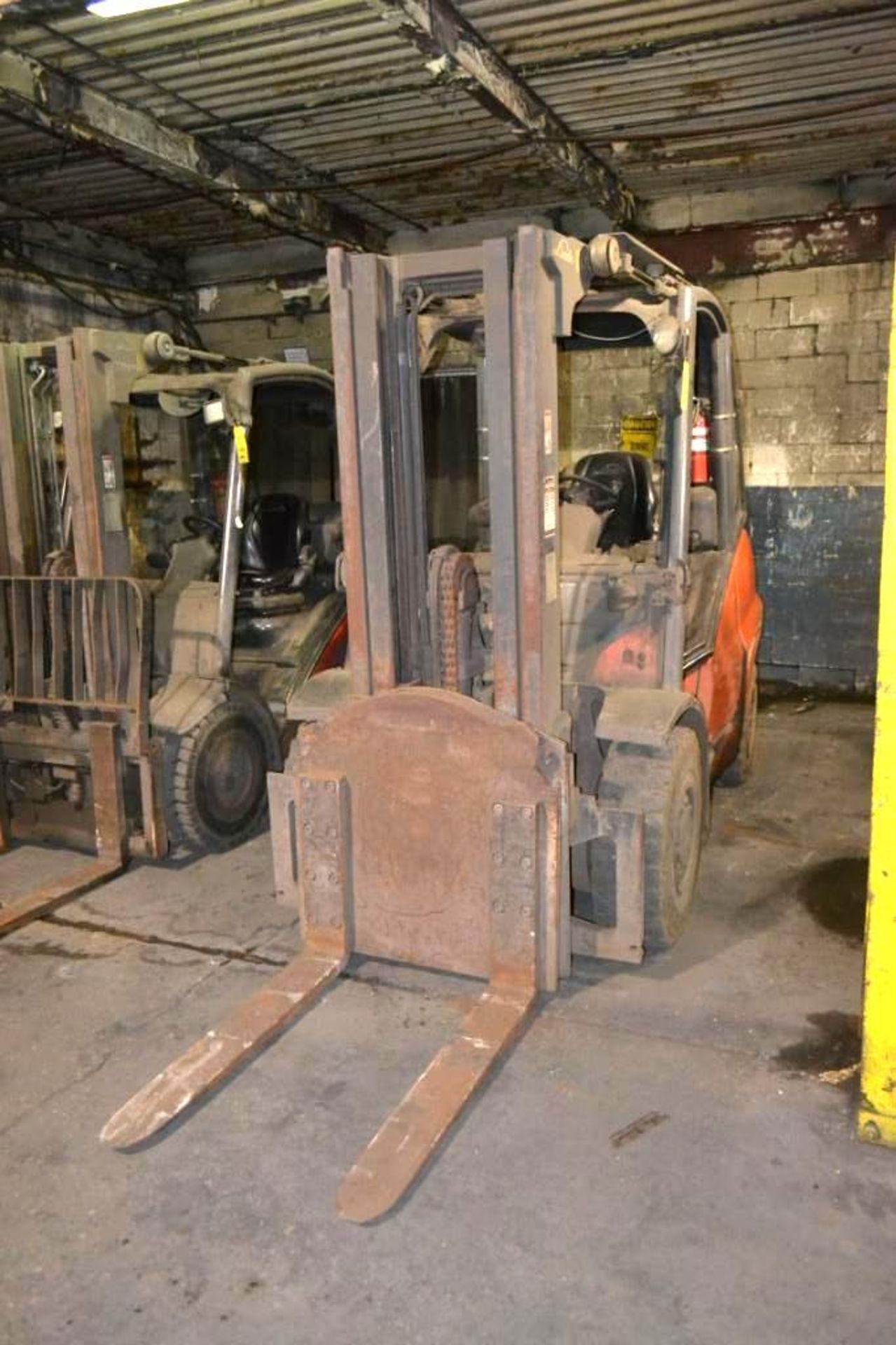 Linde 9850 lb. LP Forklift Model H50T, S/N H2X395C02441 (2012), 178 in. Lift, with Cascade C100