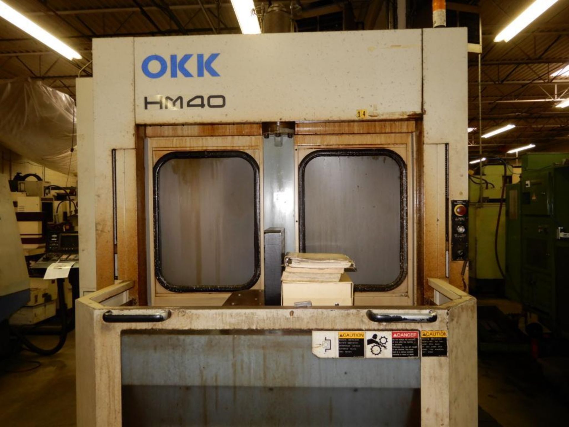 OKK Twin Pallet CNC Horizontal Machining Center Model HM-40 (1998), 15.75 in. x 15.75 in. Pallets, 2 - Image 2 of 5