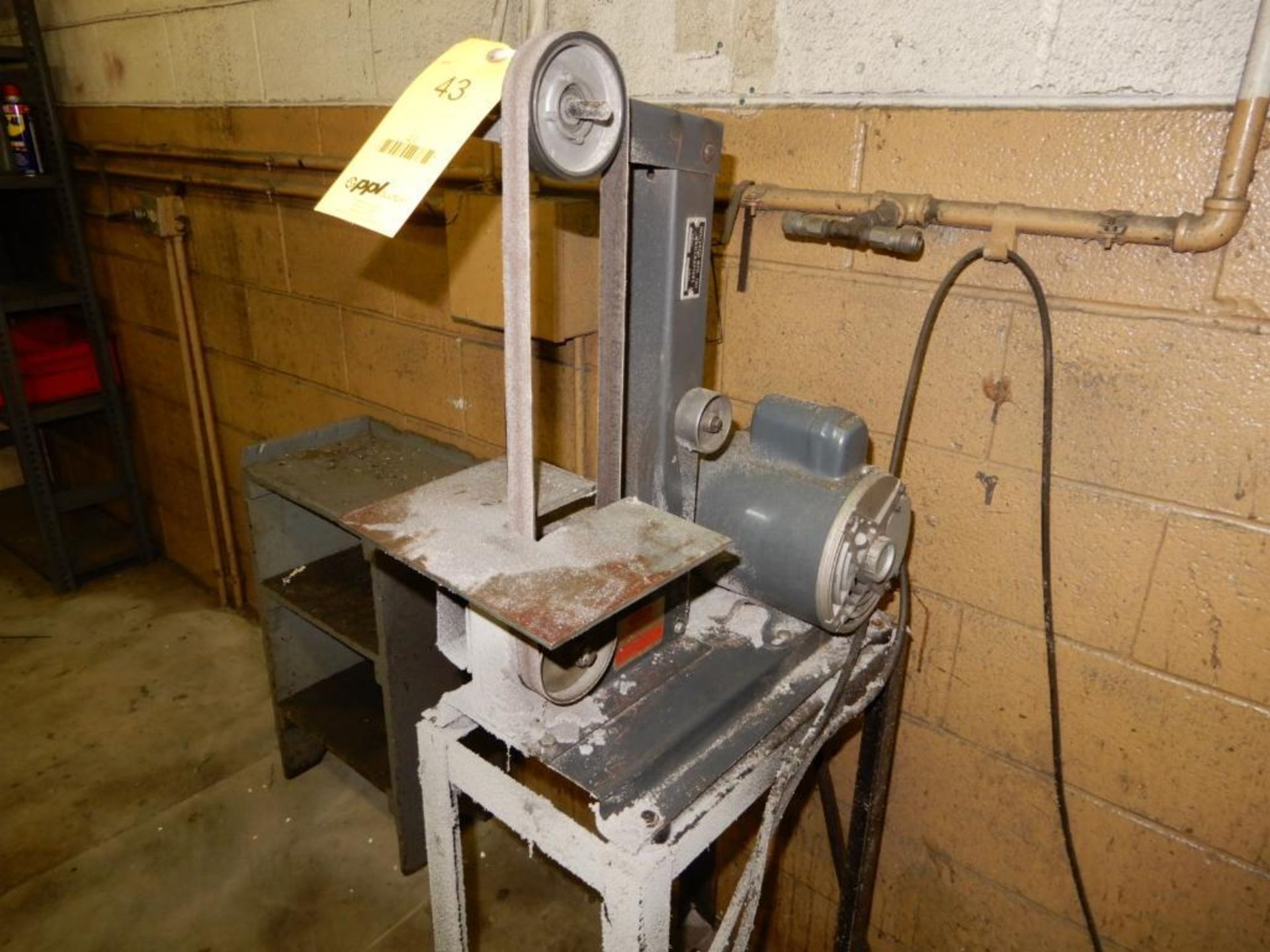 Dayton 1 in. Belt Sander Model 2Z646B - Image 3 of 3