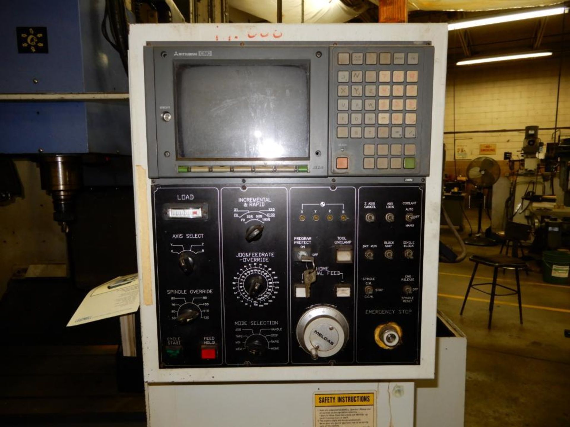 Leadwell CNC Vertical Machining Center Model V-25, S/N L1SID0027 (1994), 30 in. x 15 in. Table, 25 i - Image 3 of 4