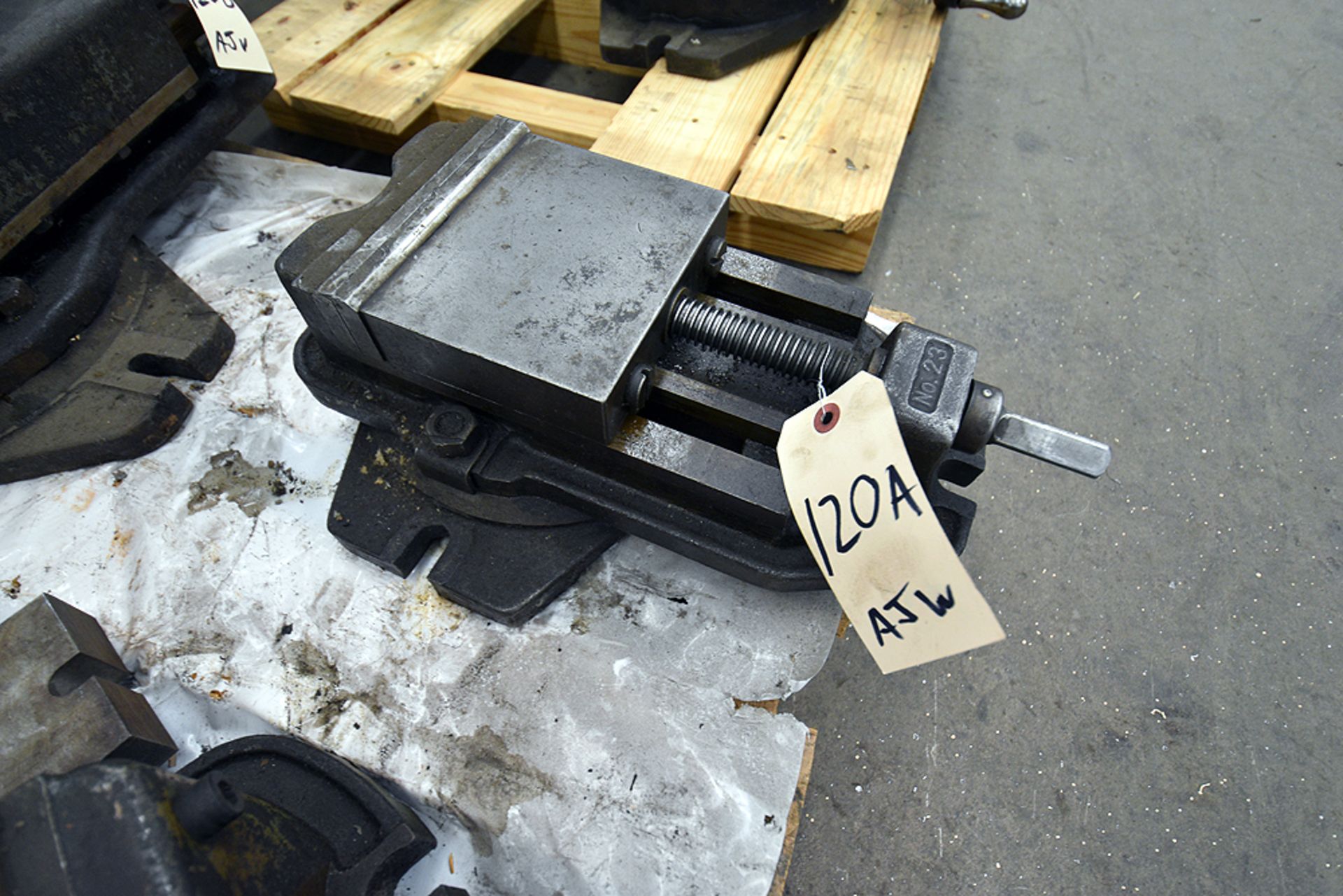 Brown and Sharpe Milling Vise No. 23