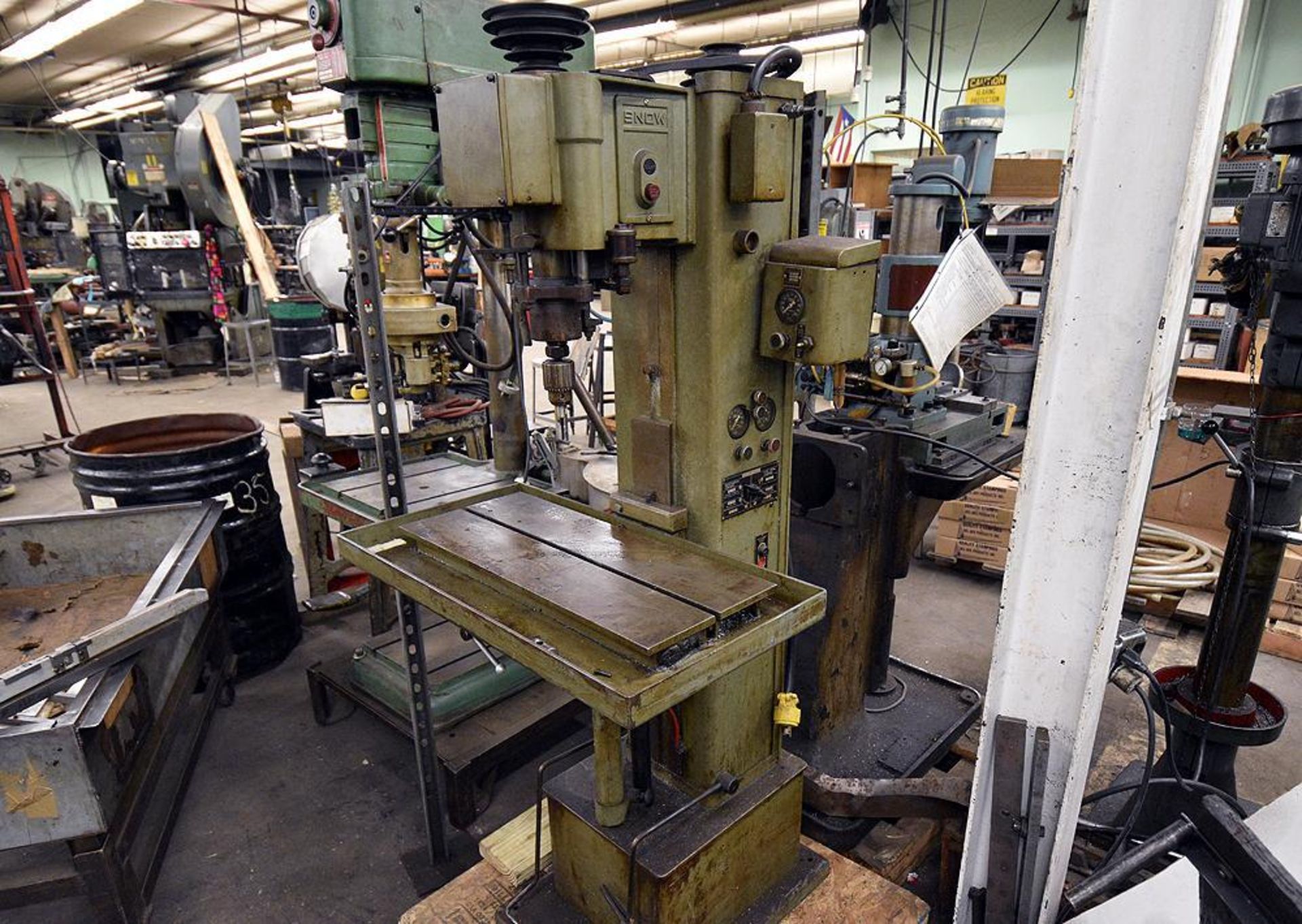 Snow Pedestal Drill Press. Model PR-1. s/n 38235-1167 - Image 2 of 4