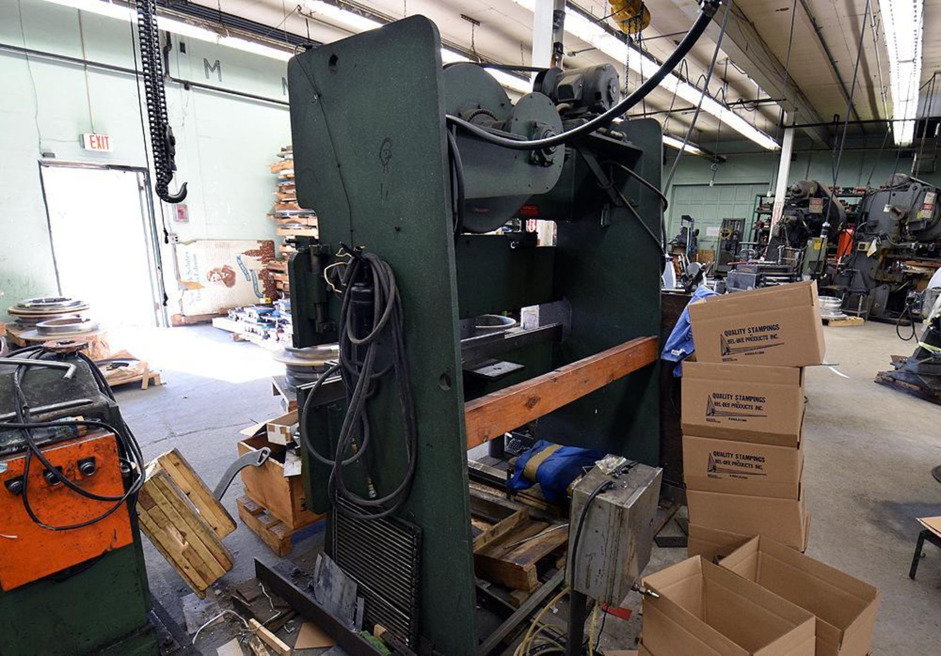 Chicago Model 265, 25-Ton Mechanical Press Brake, 72" - Image 3 of 6