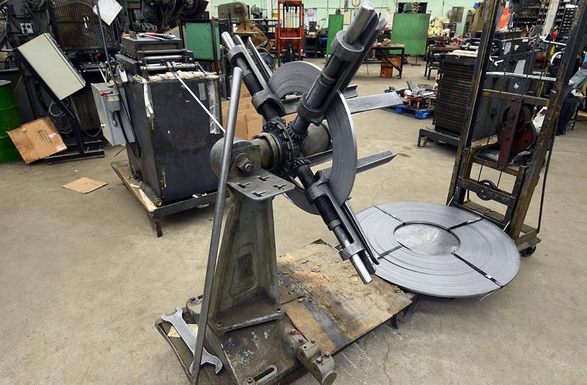 Littell Electric Reel Stand No 10. 1,000 lbs. Capacity - Image 2 of 4