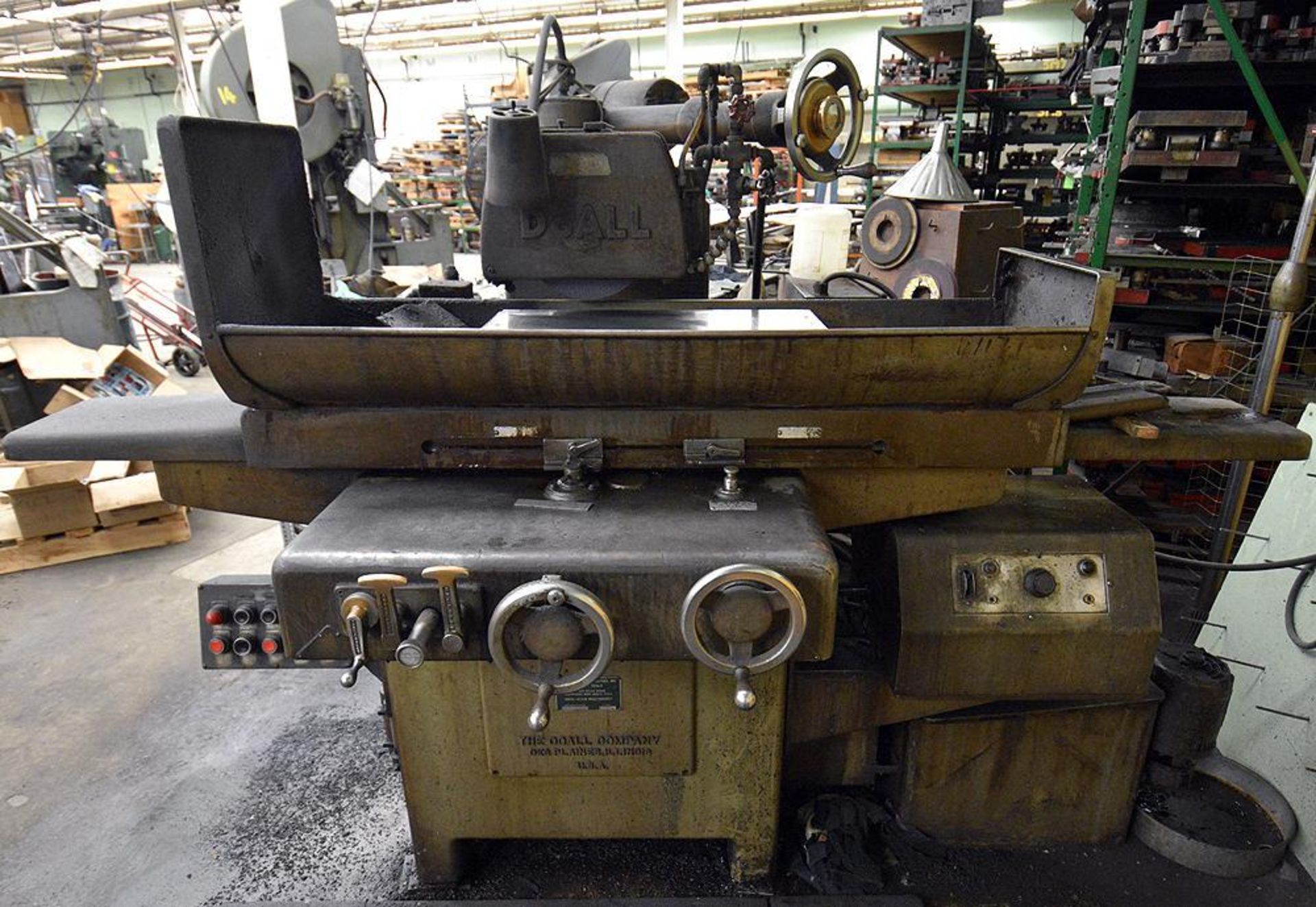 DoAll Surface Grinder w/Magnetic Magnetic Chuck. Model No D1-024-12. s/n 227-66108 - Image 2 of 5