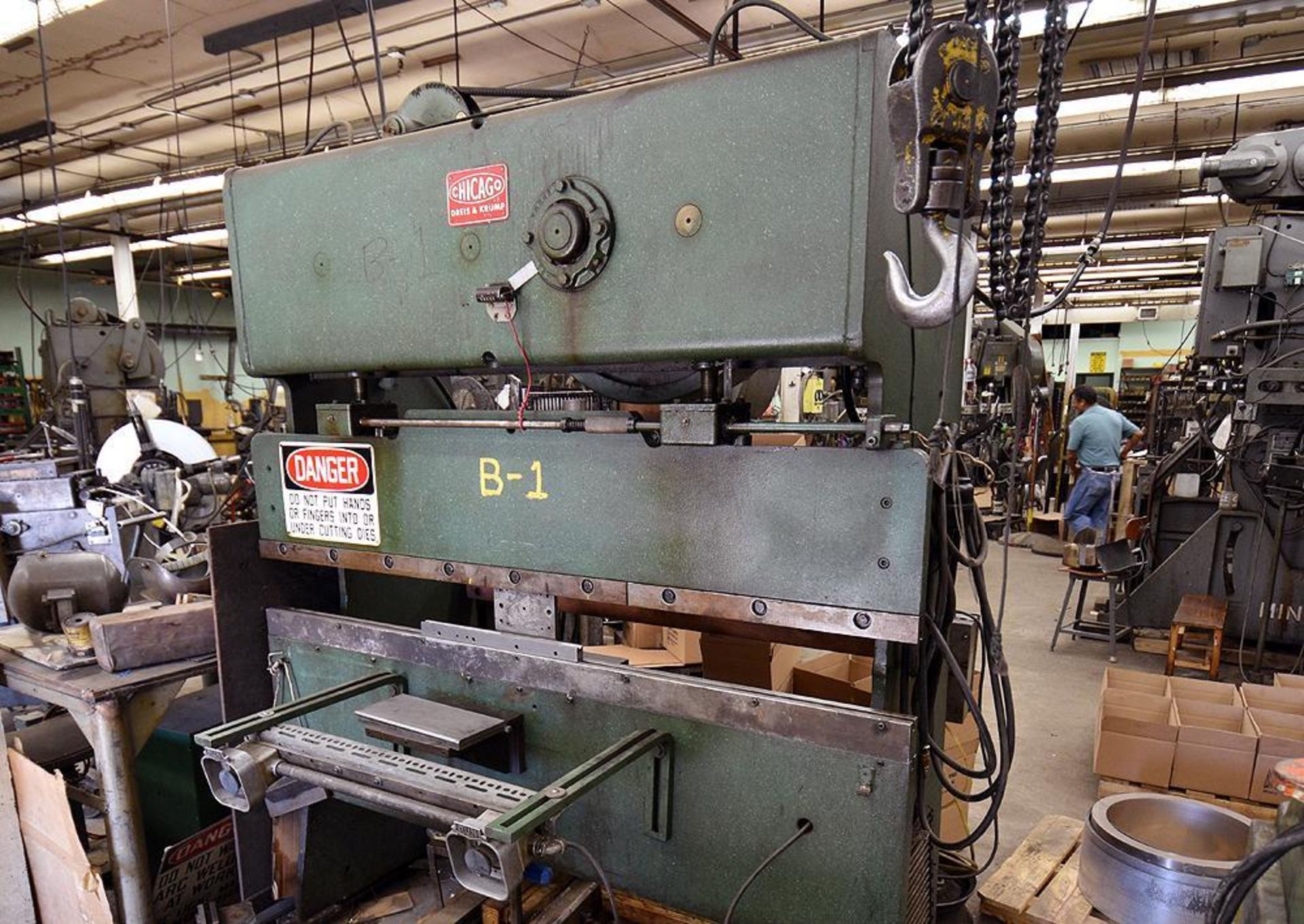 Chicago Model 265, 25-Ton Mechanical Press Brake, 72" - Image 2 of 6