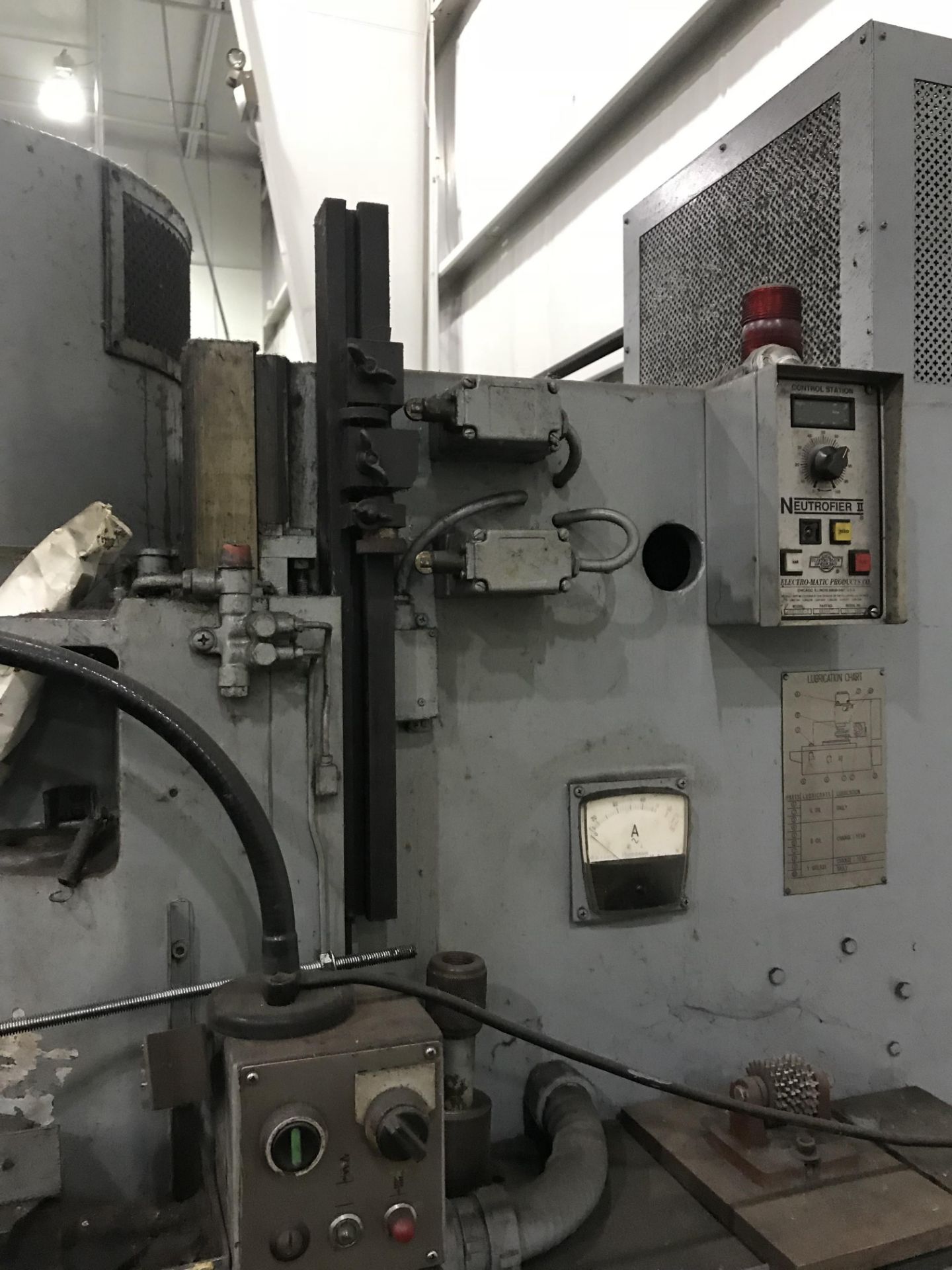 Shibura Vertical Rotary Grinder - Image 4 of 11