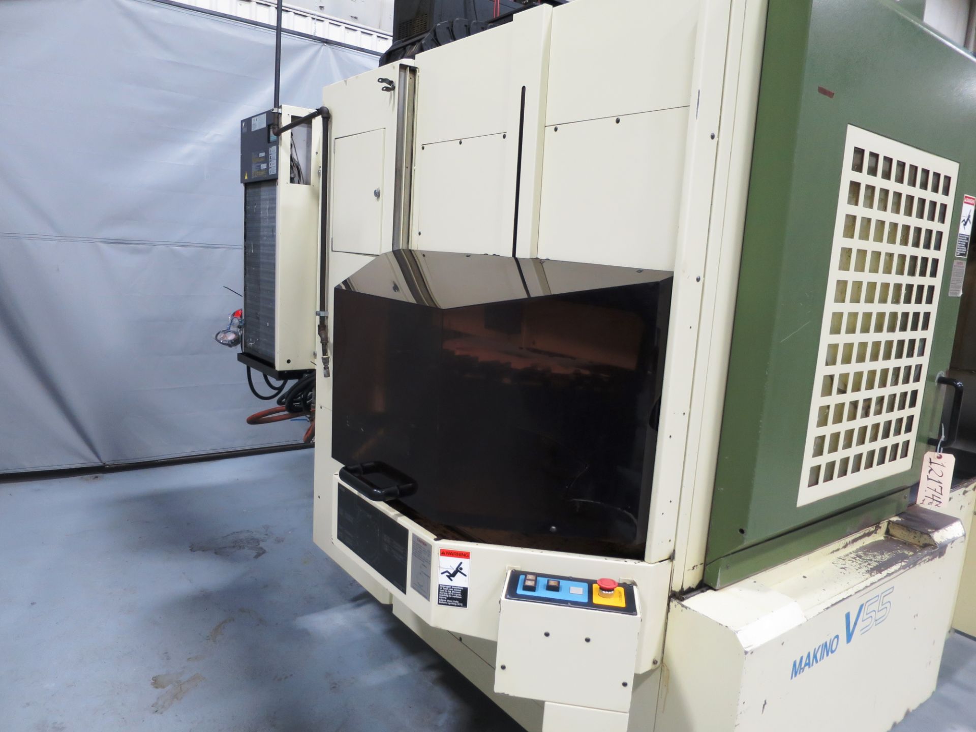 Makino V55 Precision 3-Axis CNC Vertical Machining Center, s/N 310-97-9, New 1997 - Image 7 of 17