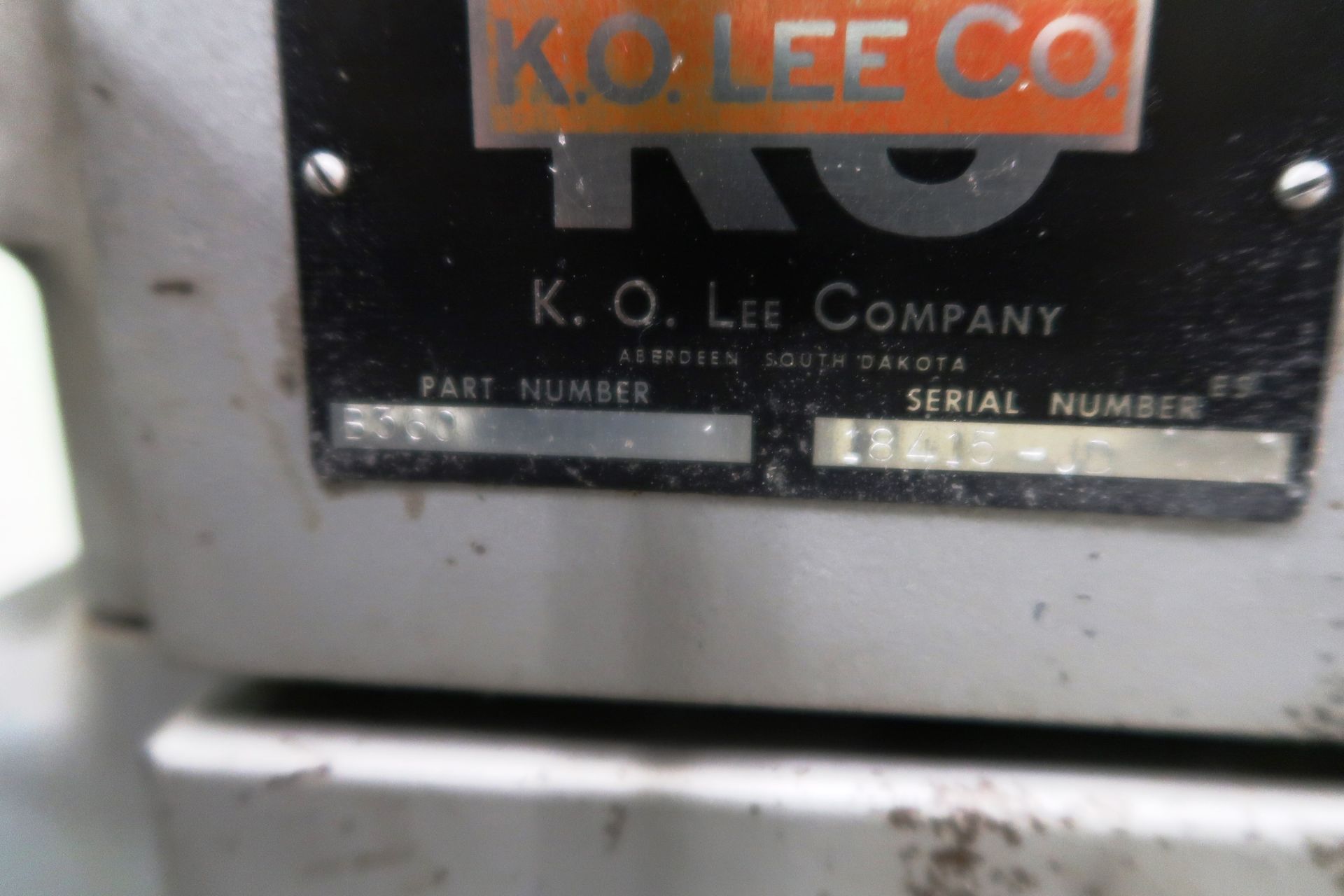 Ko Lee Model B360 Tool And Cutter Grinder With Motorized Work Head - Image 3 of 3