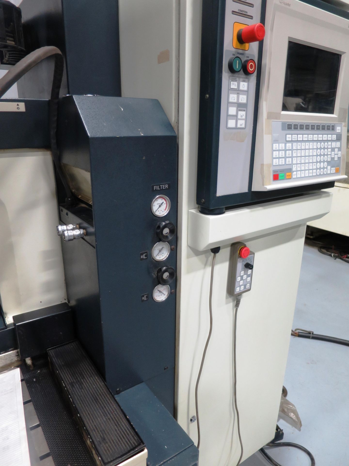 Makino Edge 2S-A4 CNC Edm 4-Axis Sinker, S/N E2250, New 2002 - Image 7 of 12