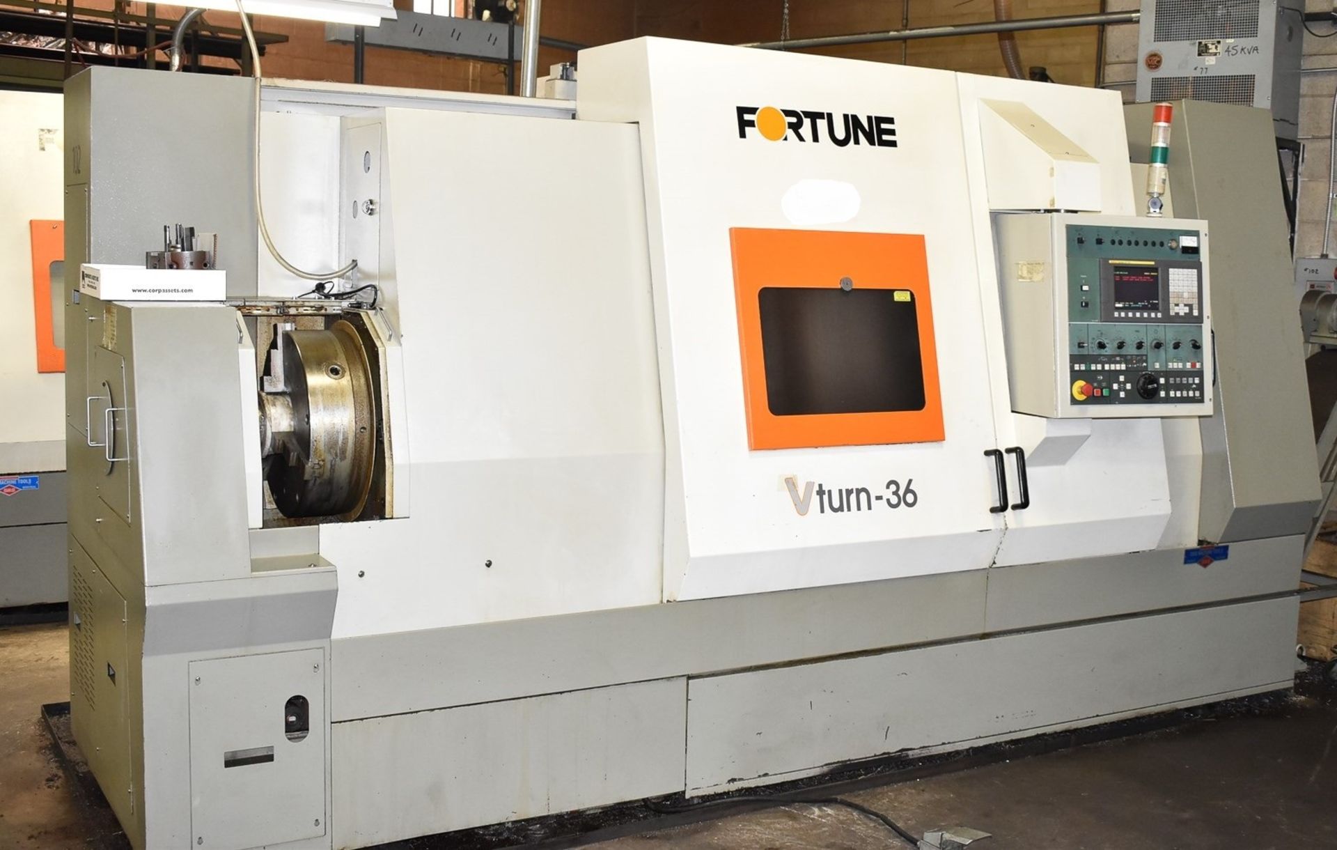 21.65"x35" Victor (Fortune) Mdl Vturn-36 -Axis CNC lathe, S/N ML-1636, New 2007