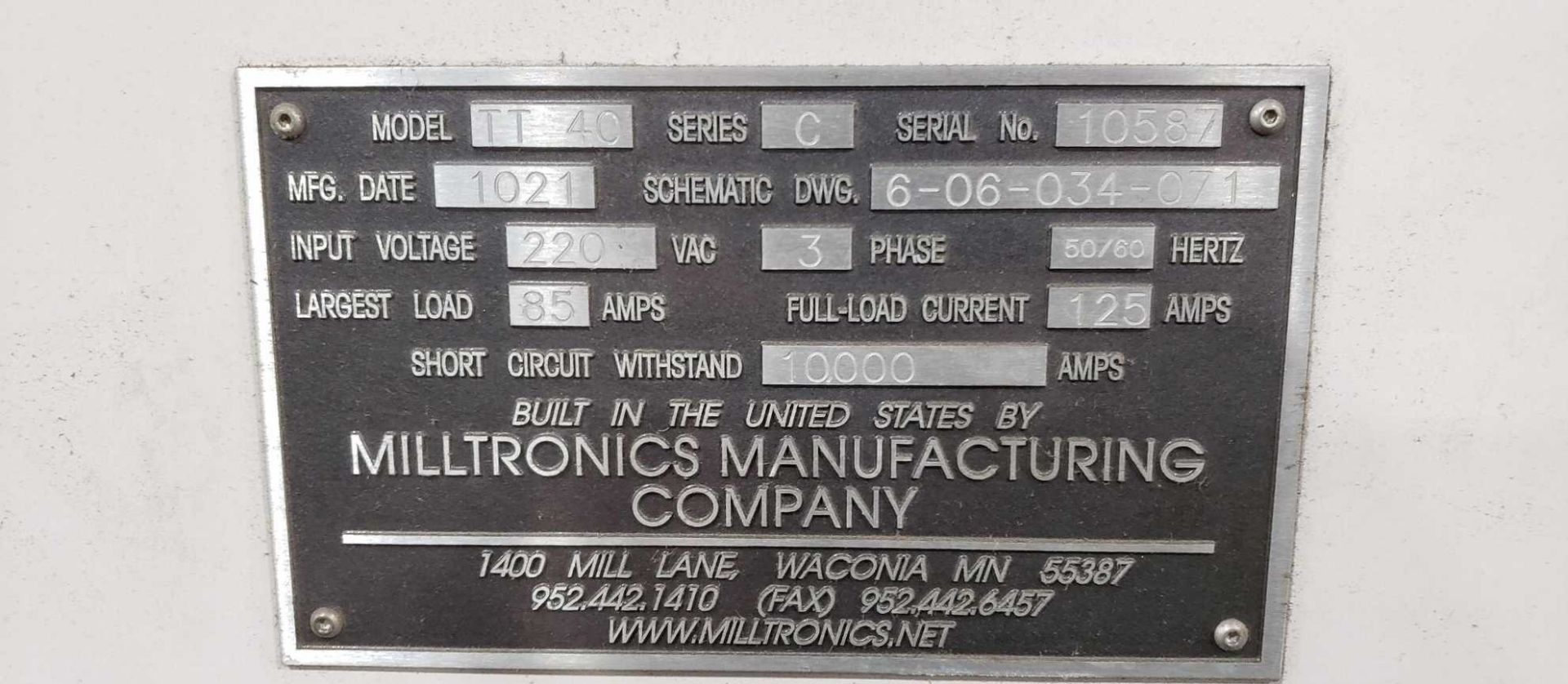 40"x40" Pallets Milltronics TT40 CNC Vertical Machining Center, New 2010, S/N 10587 - Image 10 of 10