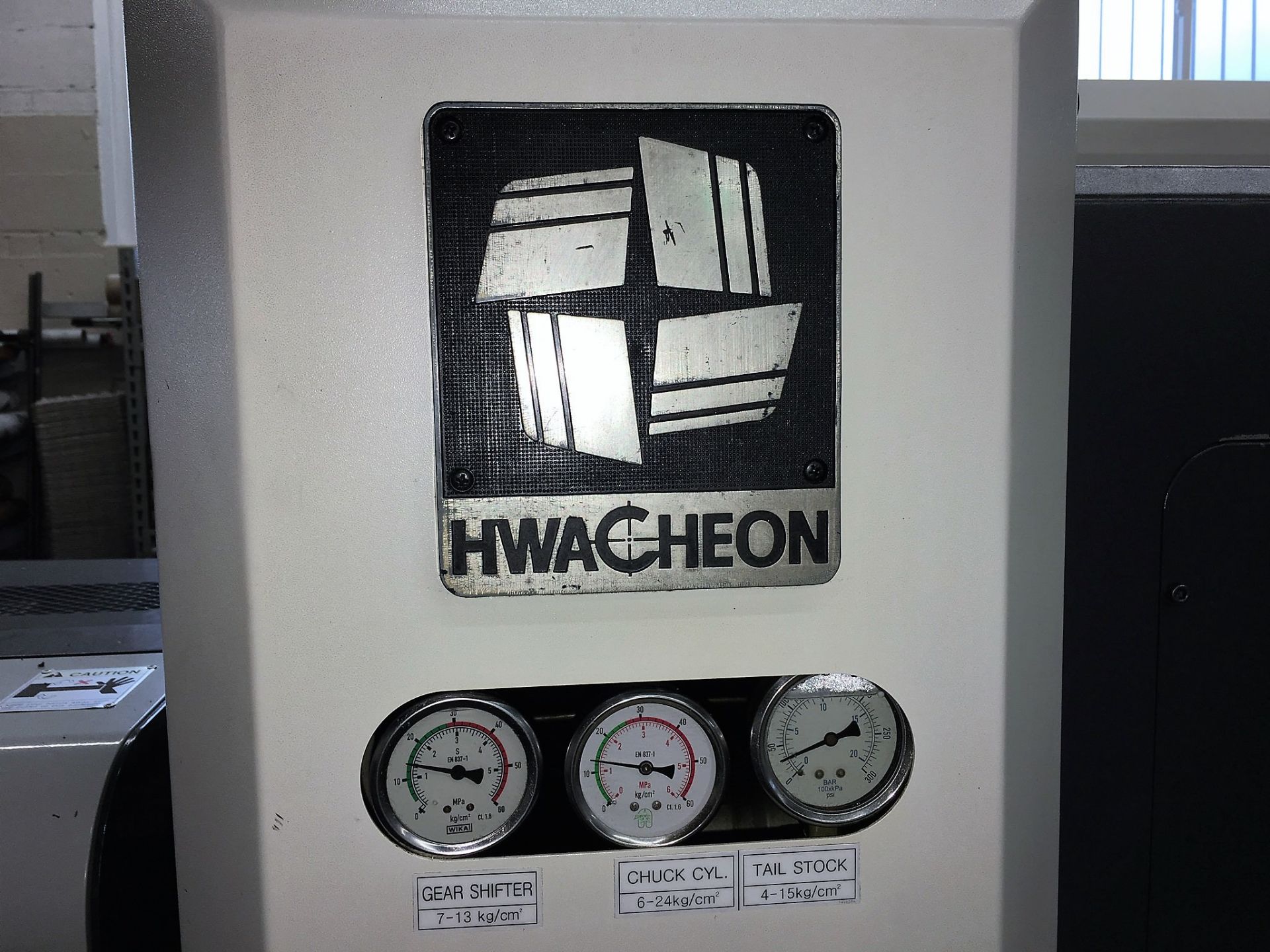 2006 HWACHEON HiTec 200Ai CNC Turning Center with Live Milling - Image 10 of 16