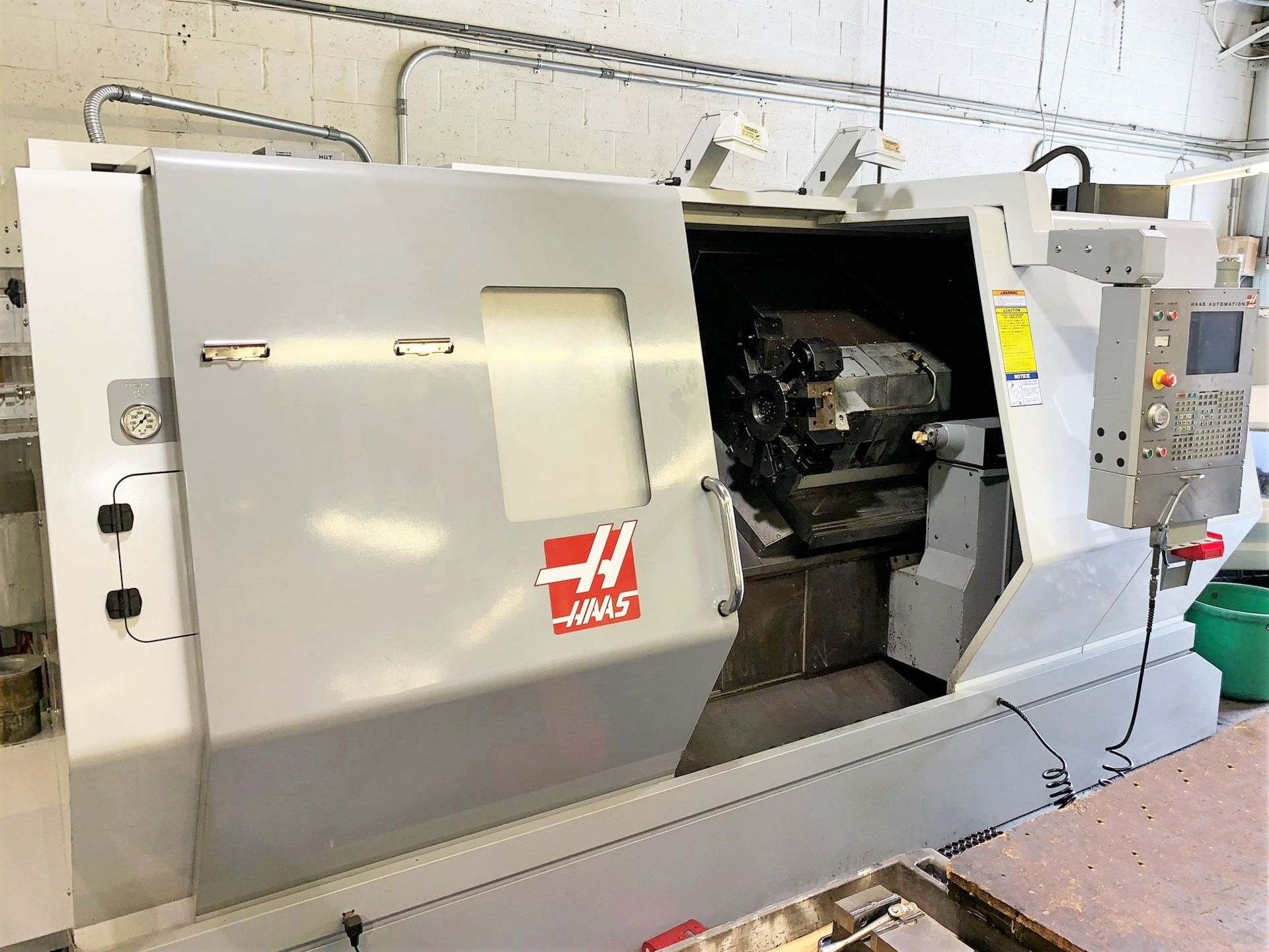 HAAS SL-40T CNC Turning Center - Bild 2 aus 15