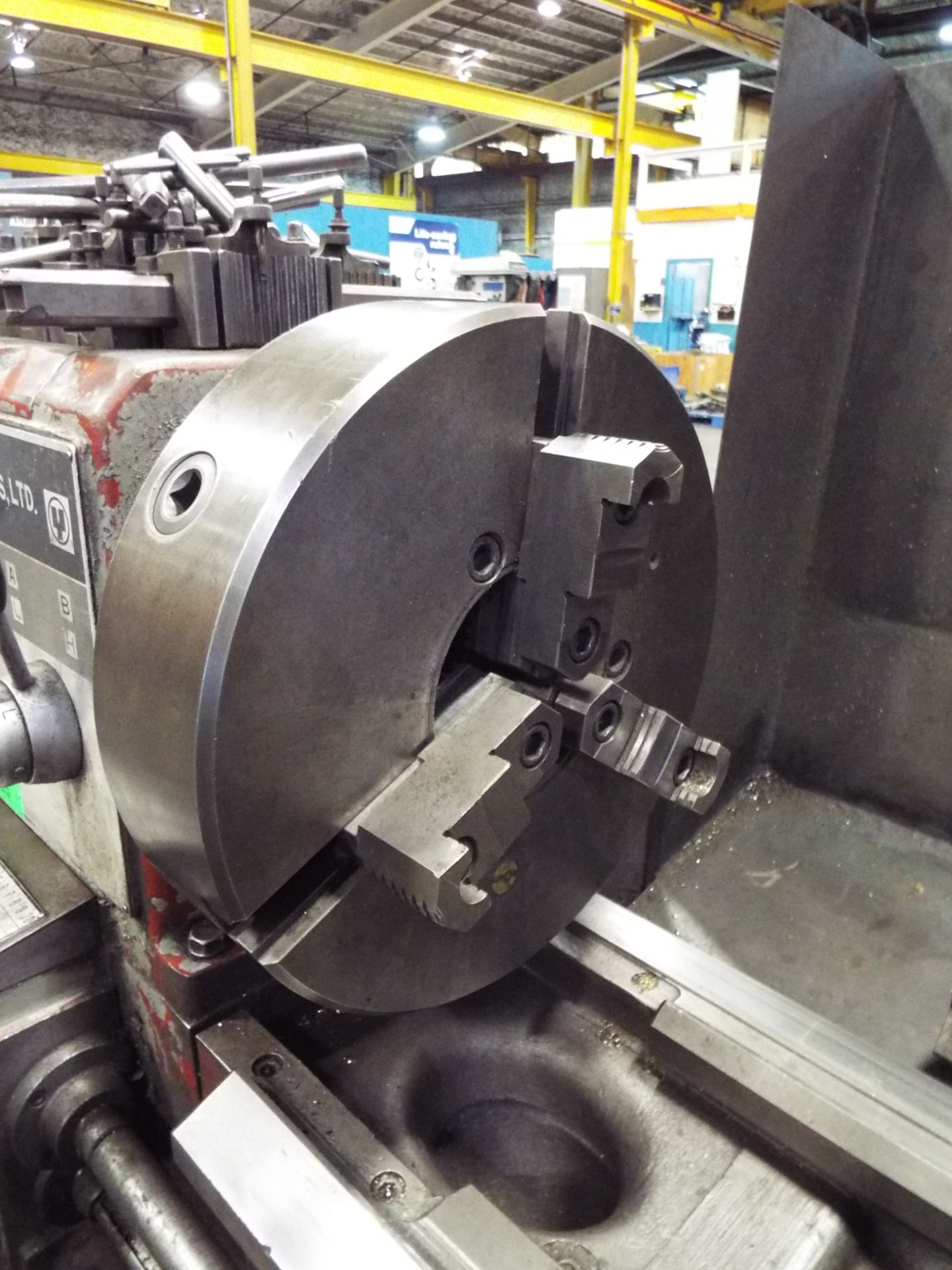 MAZAK GAP BED ENGINE LATHE WITH 20" SWING OVER BED, 126" BETWEEN CENTERS - Image 4 of 8