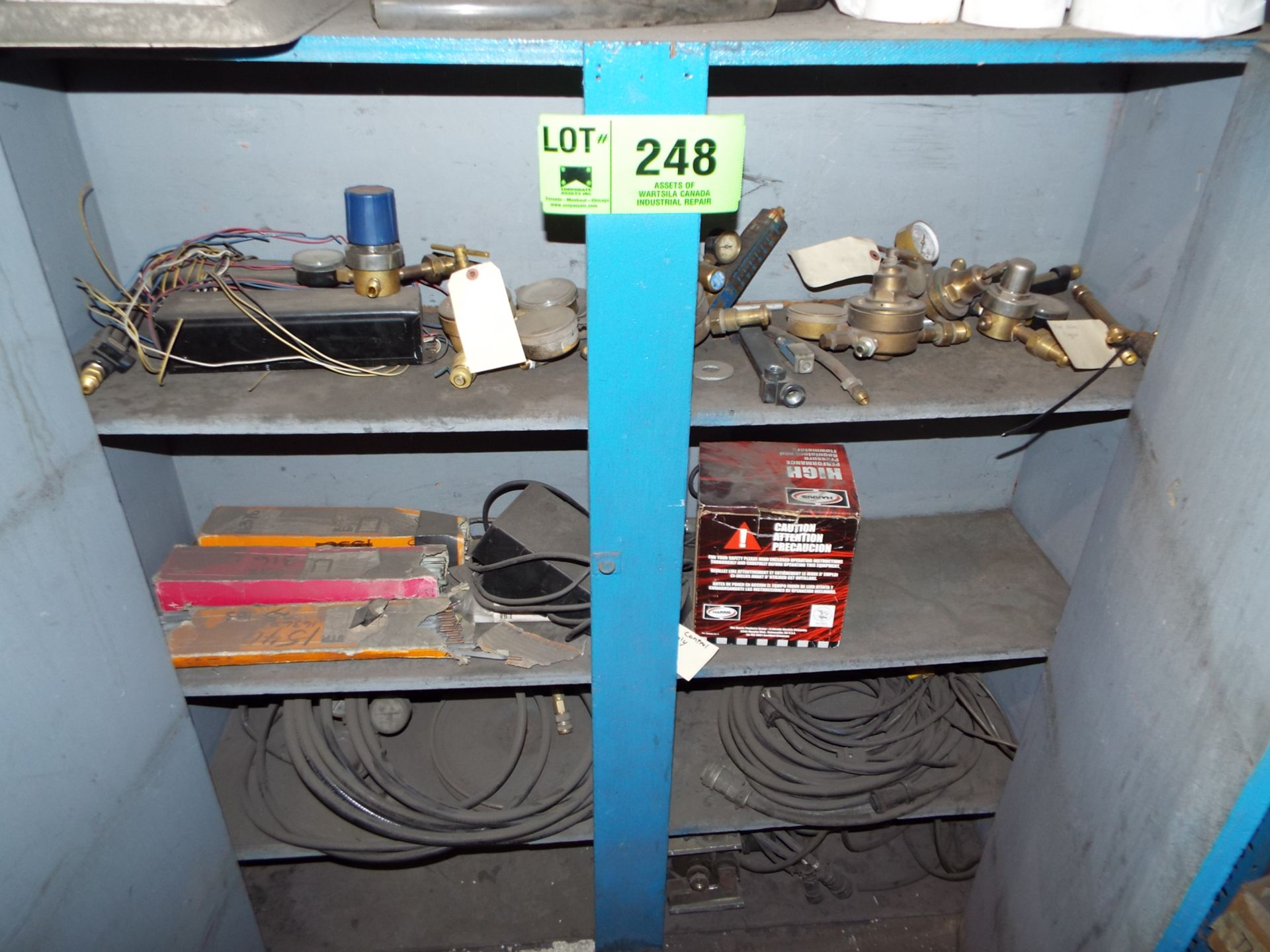 LOT/ CABINET WITH WELDING CONSUMABLES, ACCESSORIES & SPARE PARTS