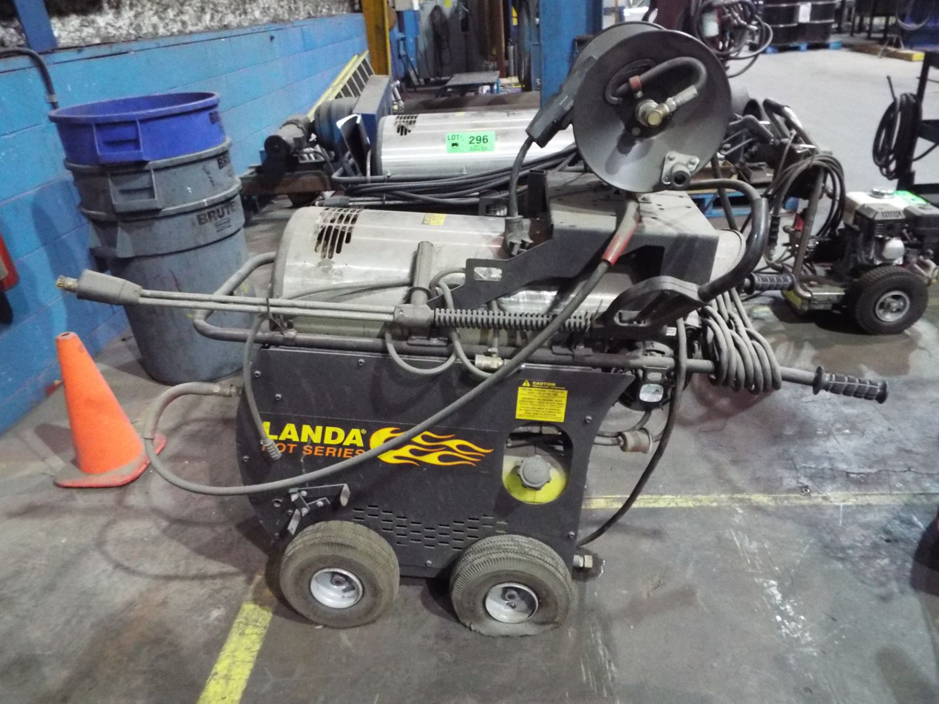 LANDA HOT SERIES HEATED PORTABLE PRESSURE WASHER WITH 225 DEG. F. MAX. TEMPERATURE - Image 3 of 4