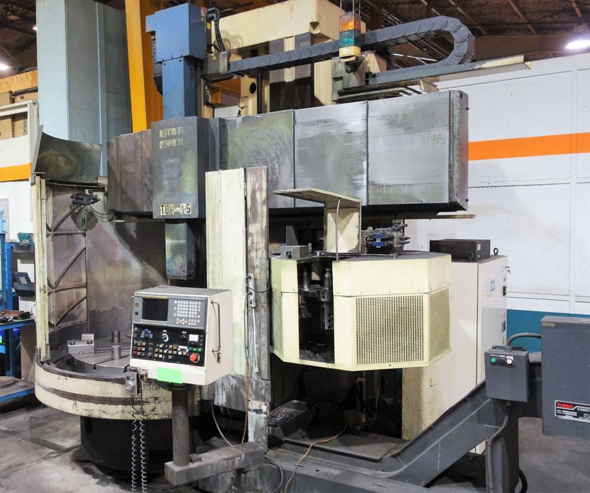 TOSHIBA TUE-15 CNC VERTICAL BORING MILL - Image 2 of 10