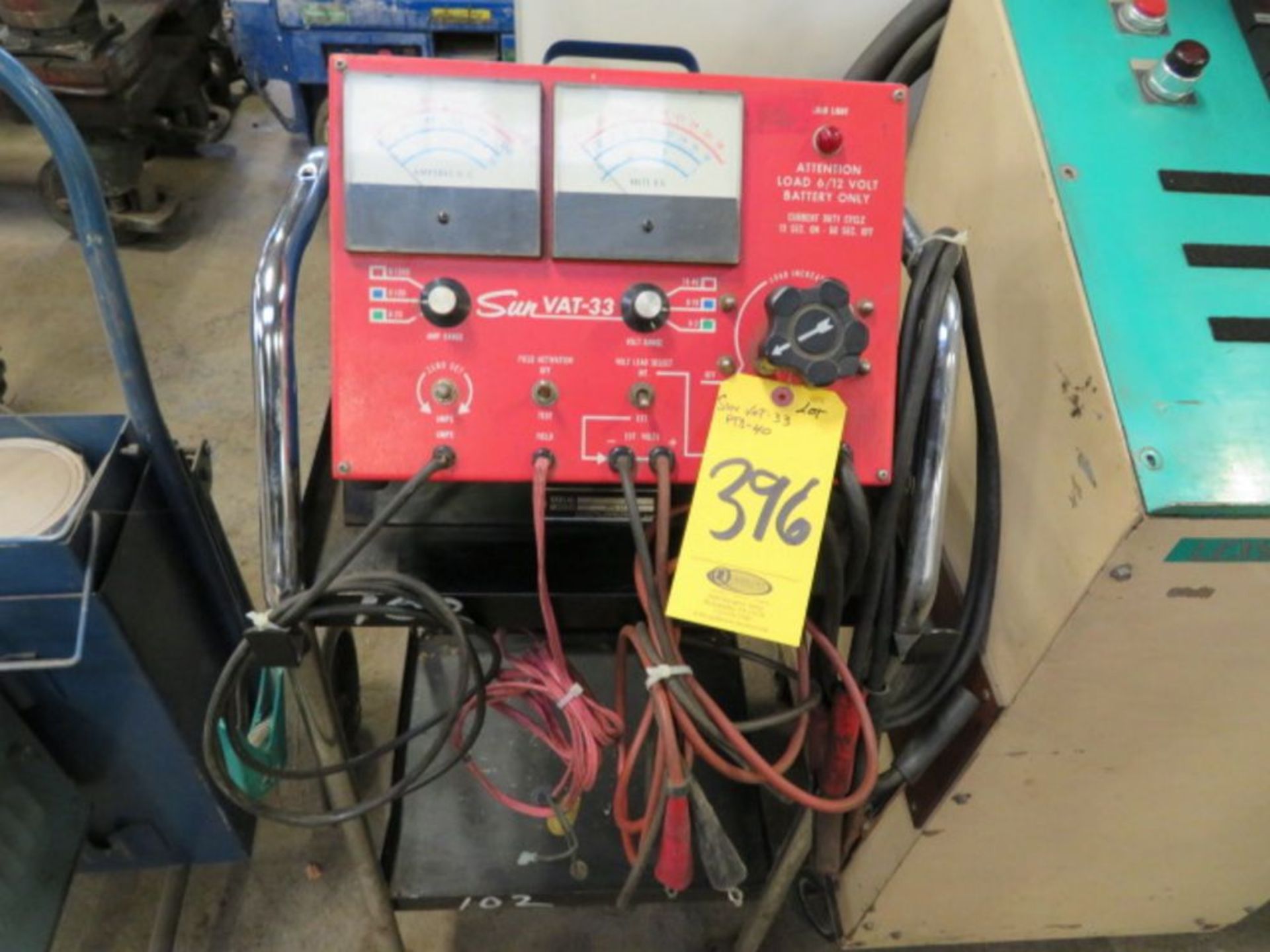 SUN VAT-33 ANALOG BATTERY TESTER