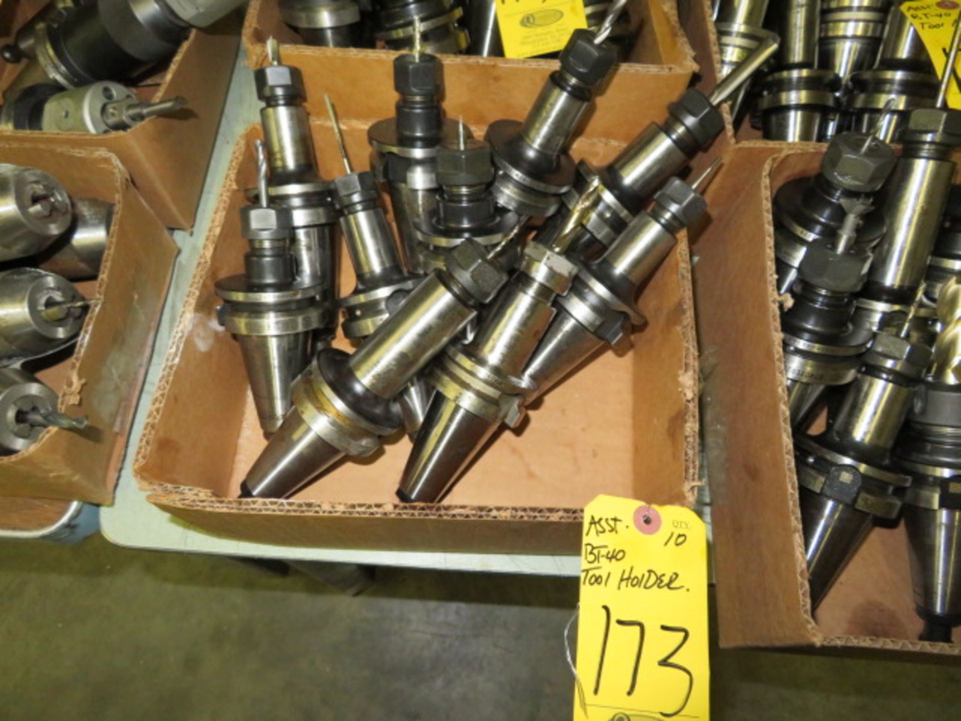 (10) BT 40 TOOL HOLDERS