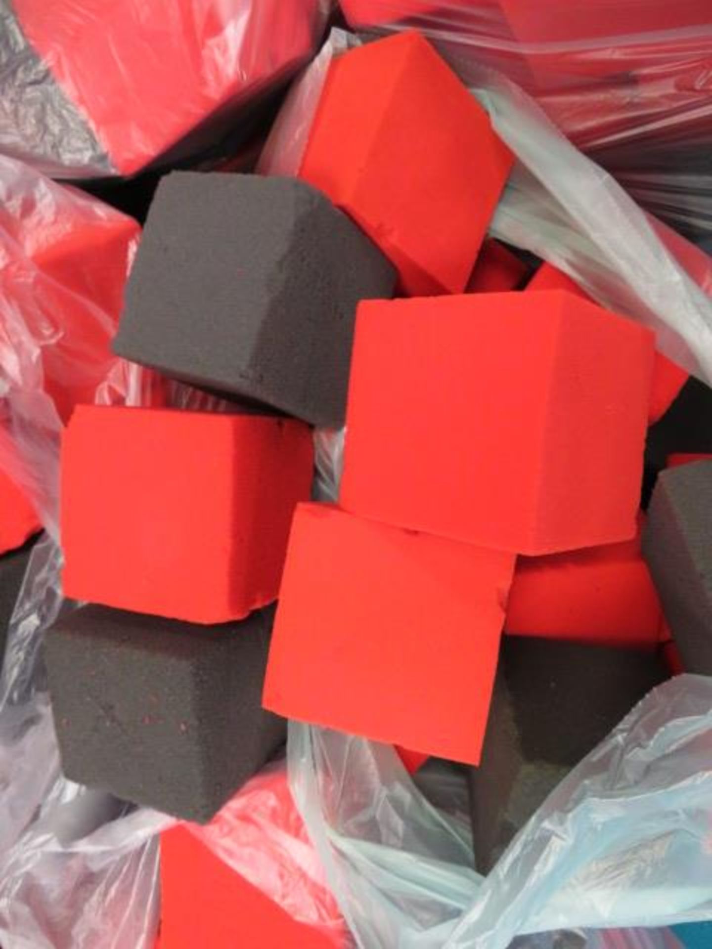 6" FOAM CUBE-SHAPED PIT BLOCKS (APPROX. 1,000) - Image 2 of 2