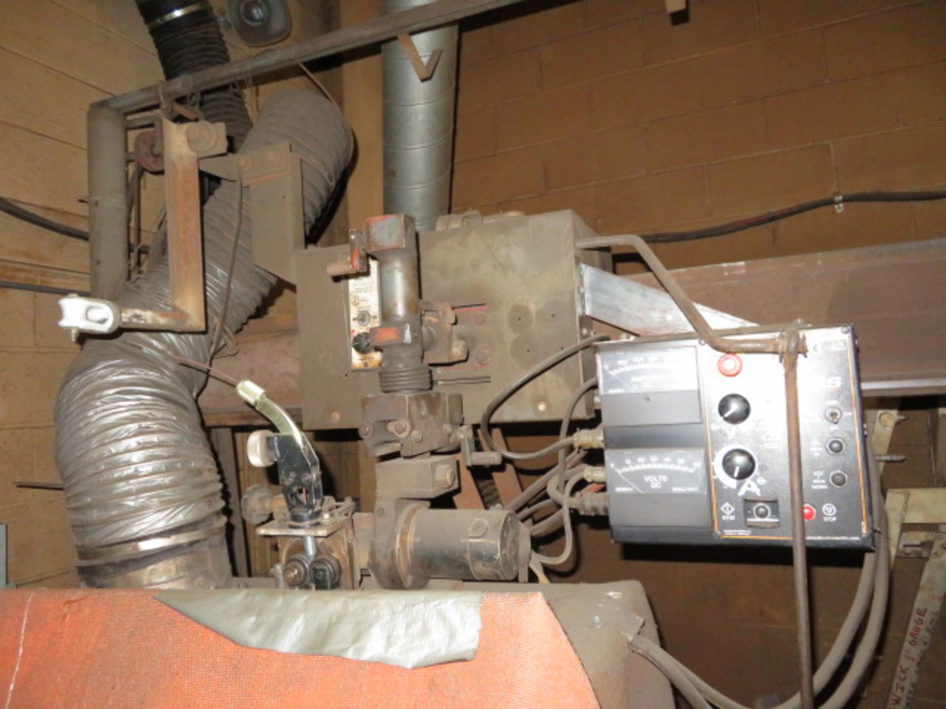 SUB-ARC WELDING UNIT W/VARIABLE SPEED ROTATING UNIT, MOBILE GANTRY FRAME, LINCOLN NA-3N AUTO WIRE - Image 6 of 6