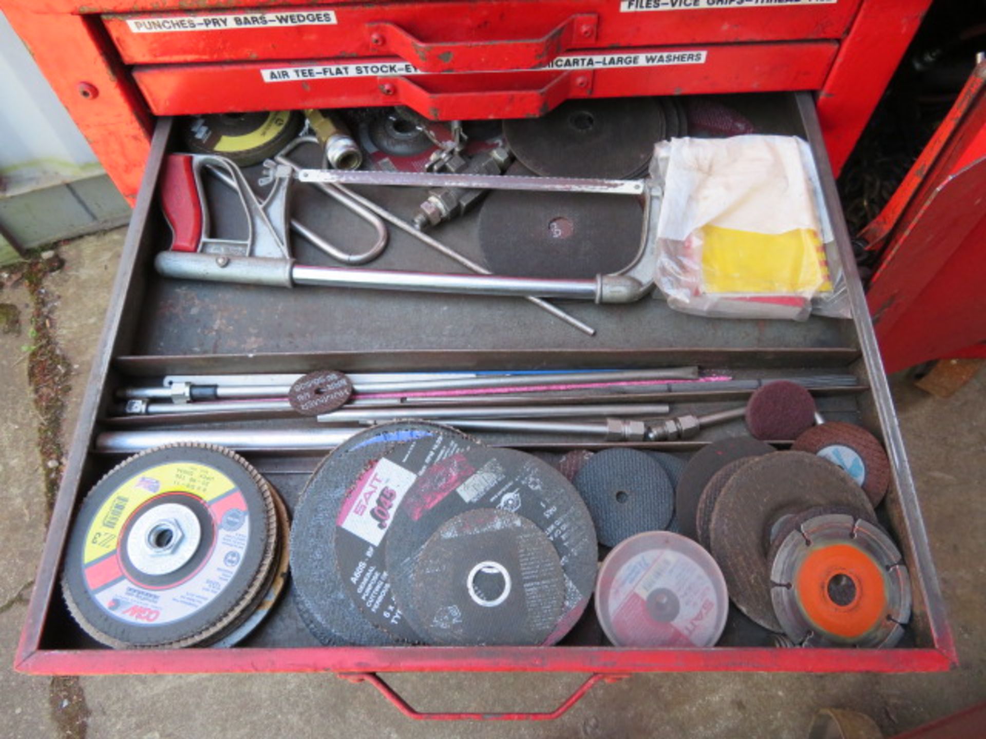 PORTABLE MECHANIC TOOL BOX WITH CONTENTS - Image 10 of 18