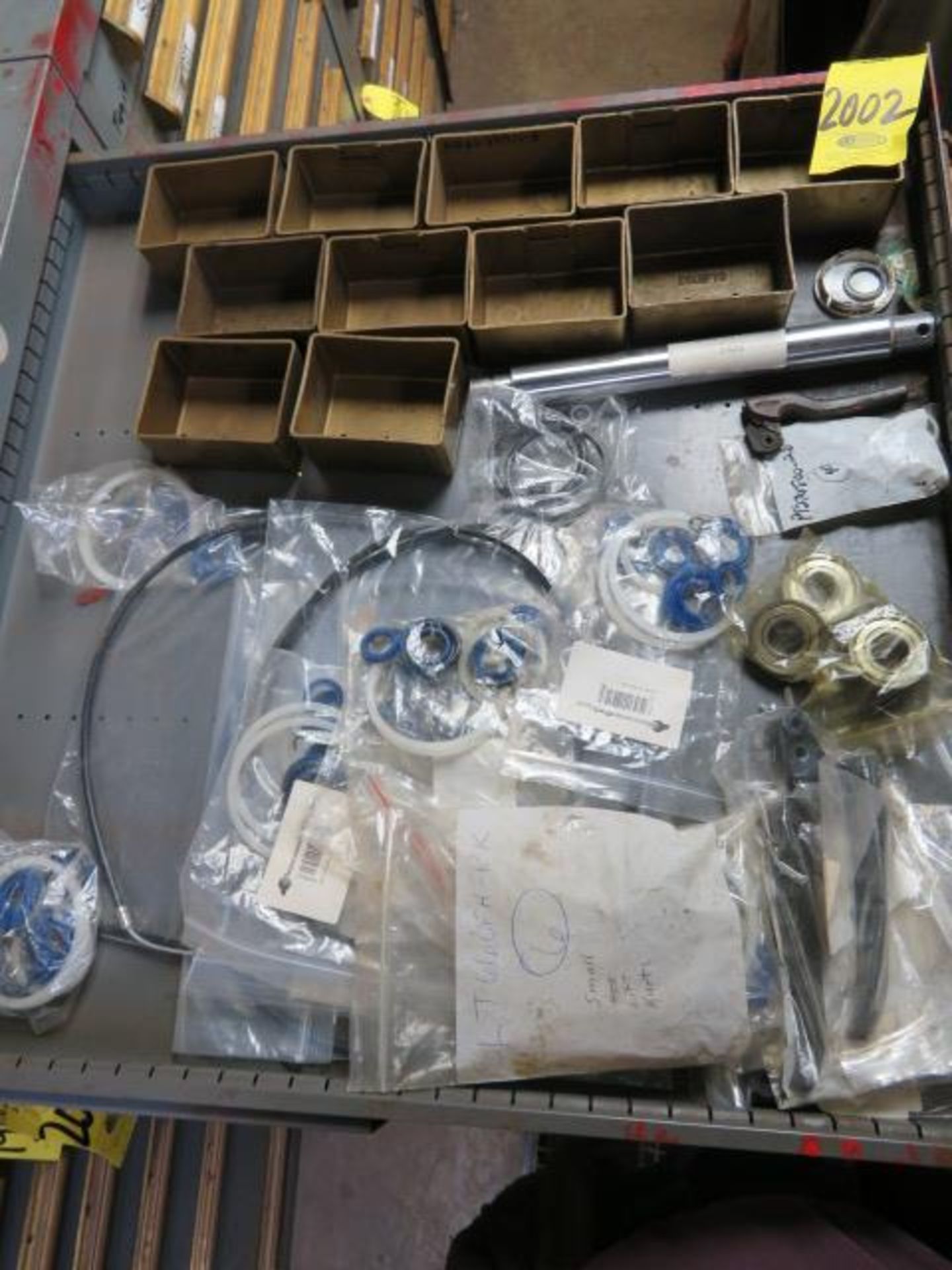 CONTENTS OF DRAWER 1 - SCISSOR LIFT TABLE AND PALLET JACK PARTS