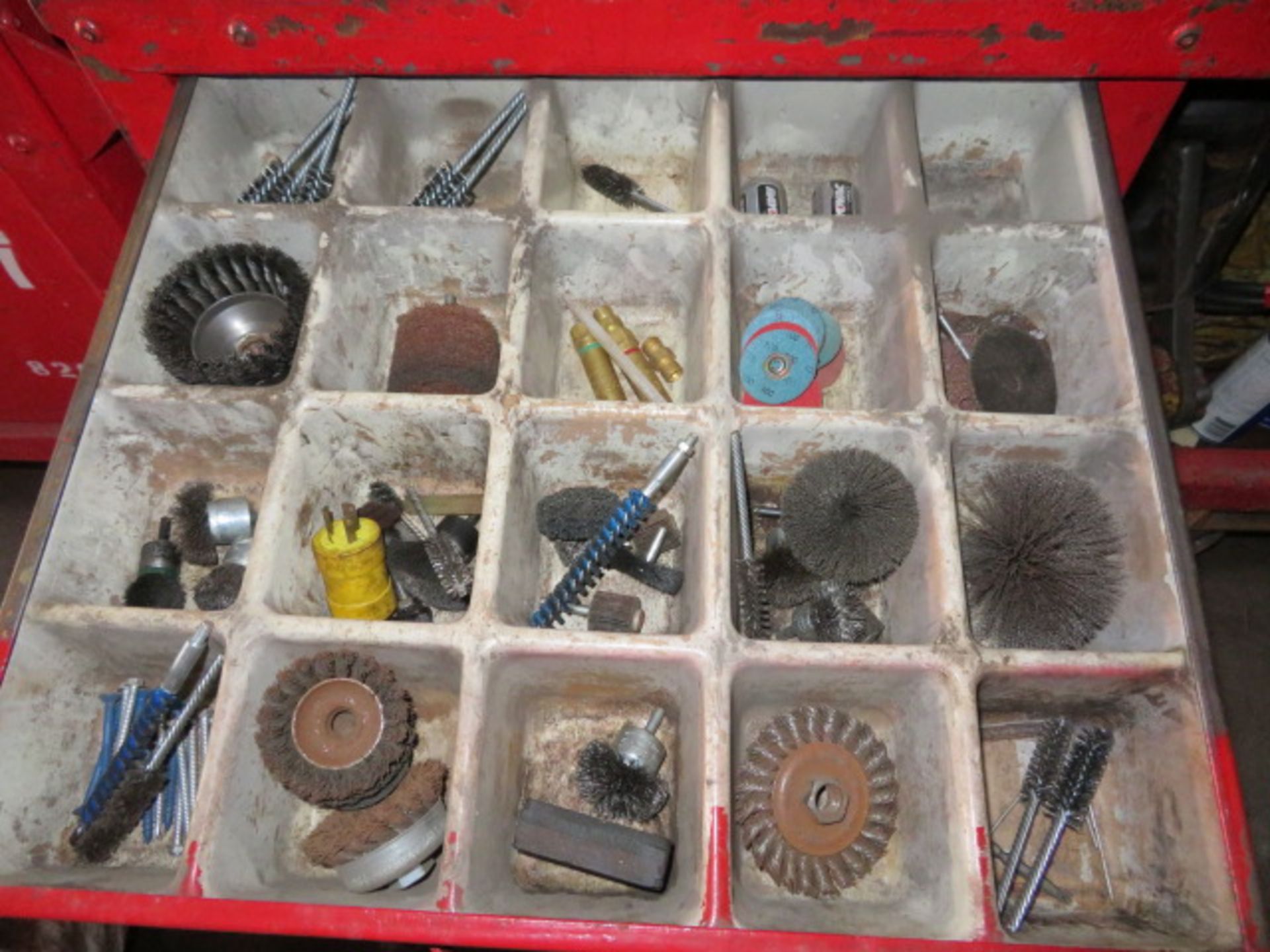 PORTABLE MECHANIC TOOL BOX WITH CONTENTS - Image 10 of 14