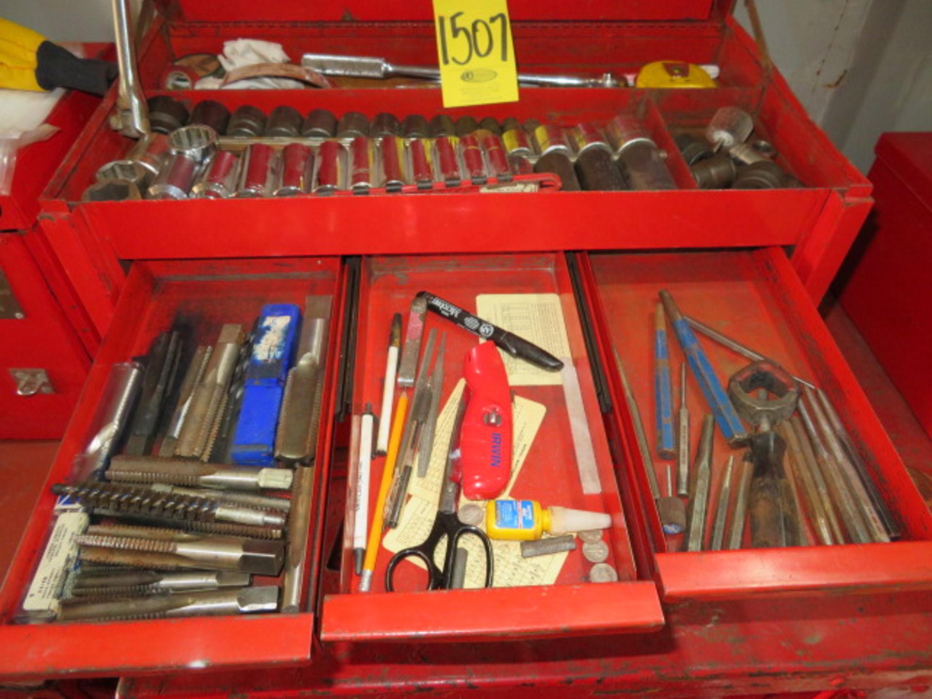 PORTABLE MECHANIC TOOL BOX WITH CONTENTS - Image 3 of 14