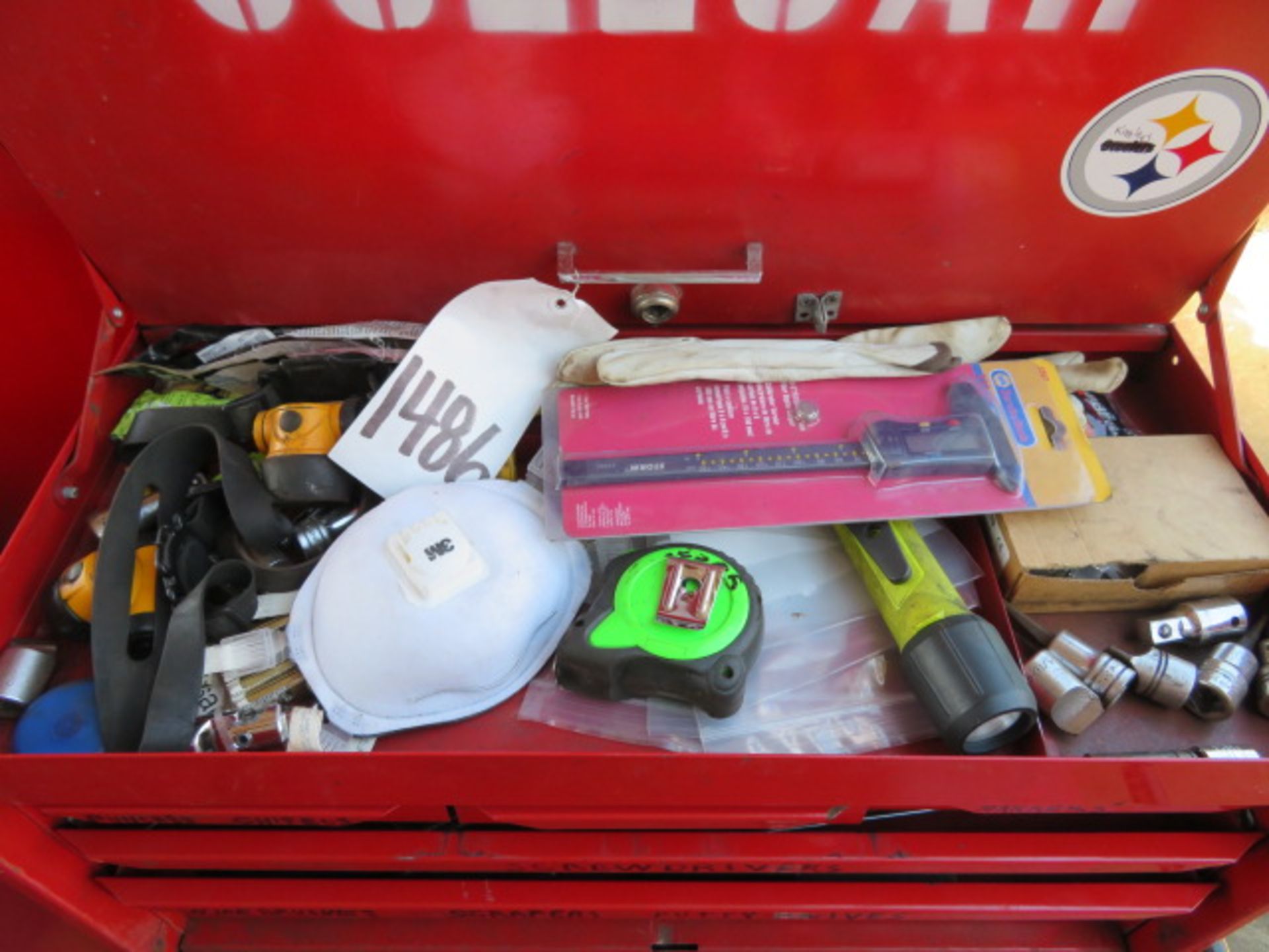 PORTABLE MECHANIC TOOL BOX WITH CONTENTS - Image 3 of 18