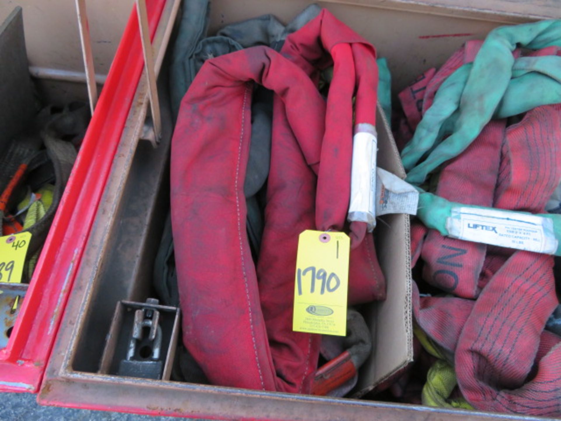 BIN OF POLYESTER ROUND SLINGS