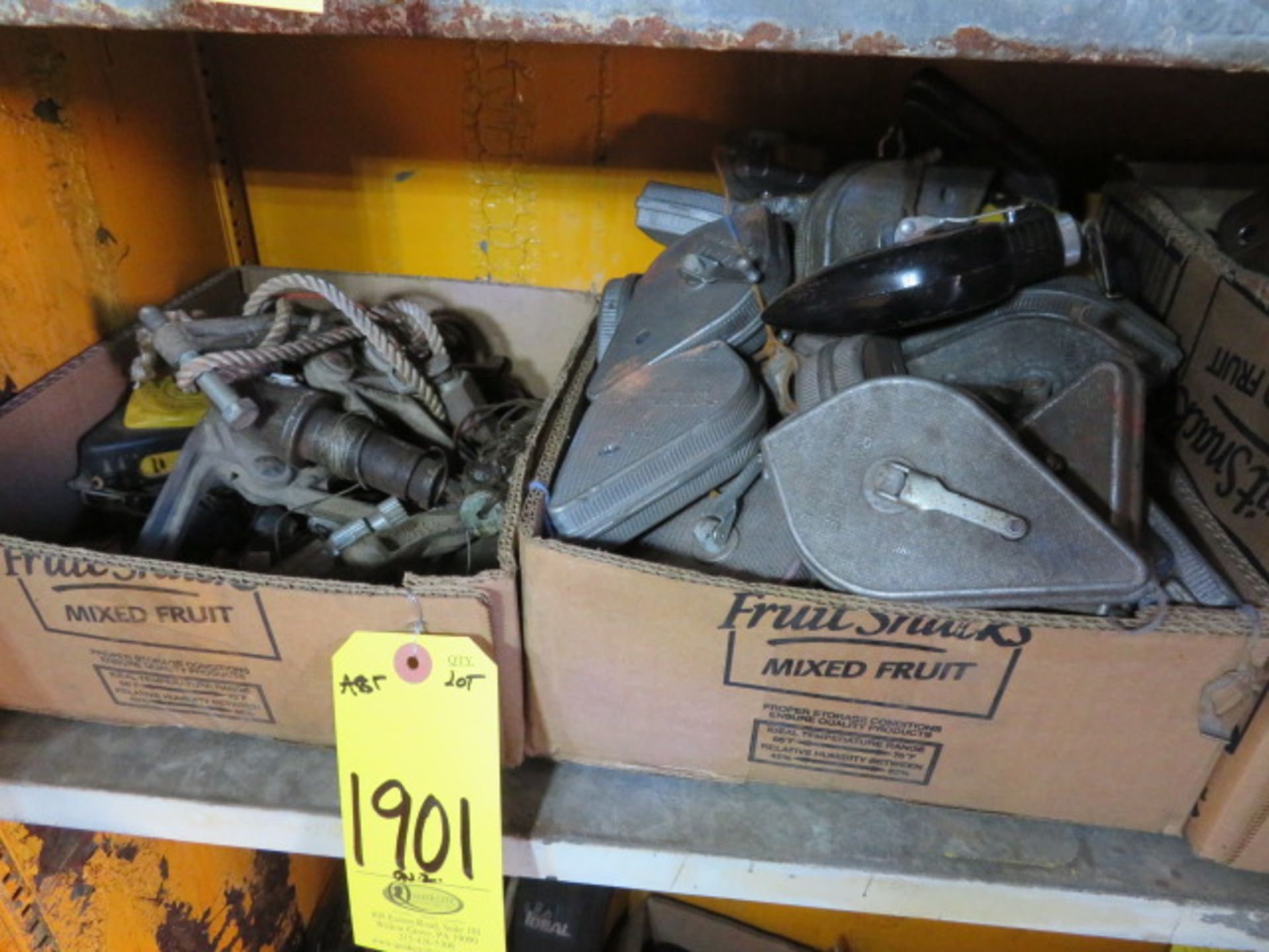ASSORTED TOOLING AND CHALK LINES