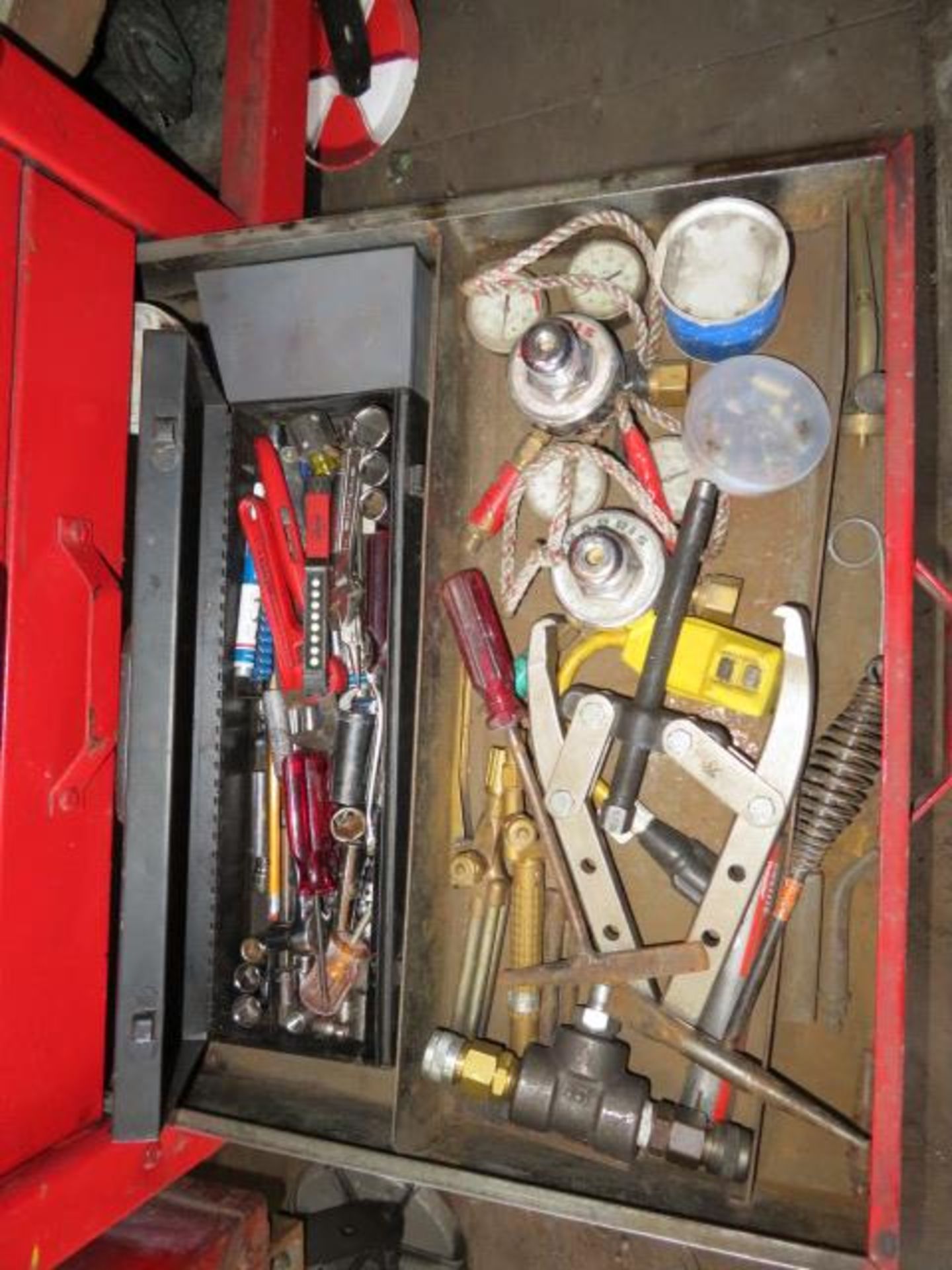PORTABLE MECHANIC TOOL BOX WITH CONTENTS - Image 13 of 13