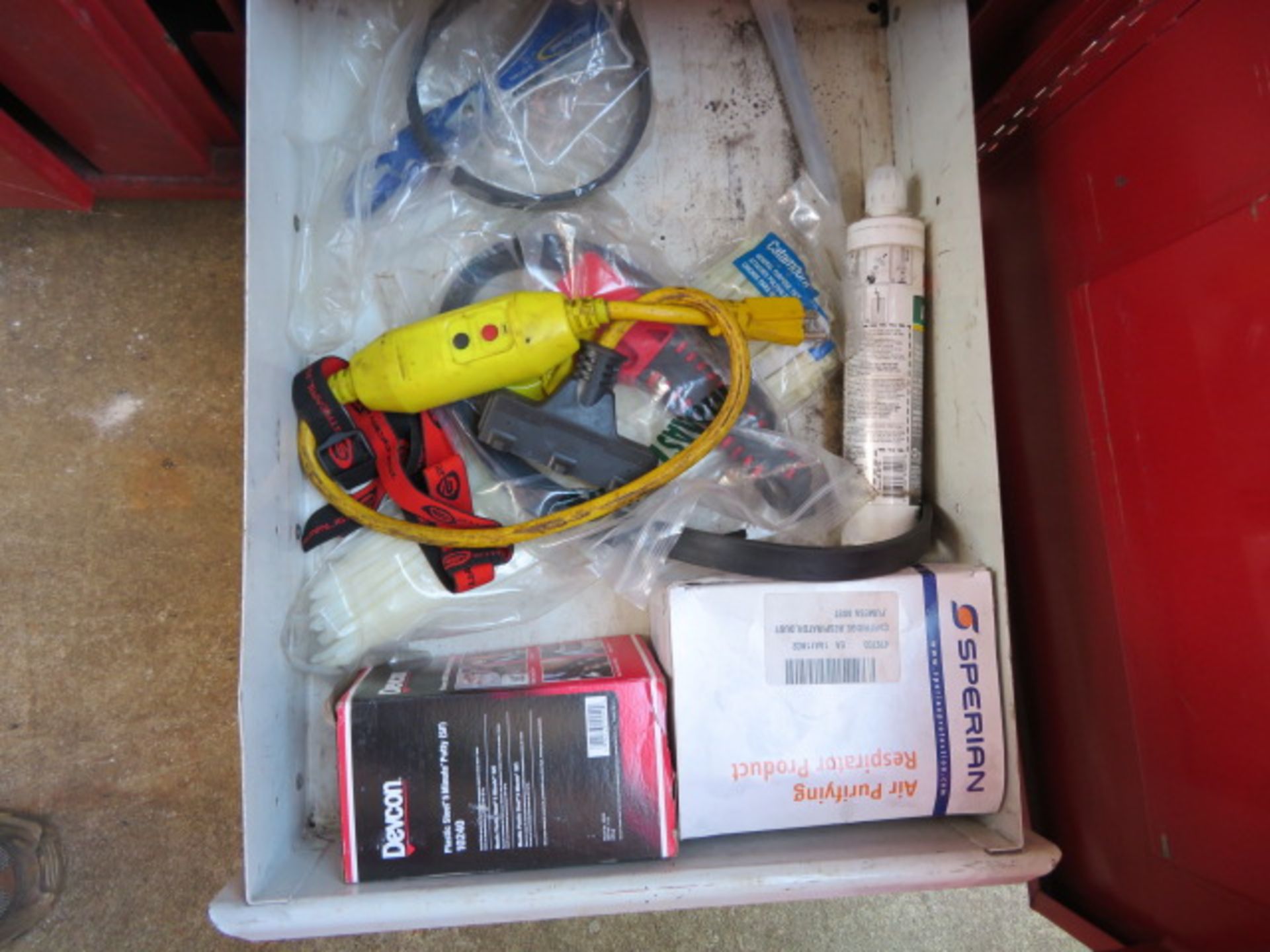 PORTABLE MECHANIC TOOL BOX WITH CONTENTS - Image 18 of 18