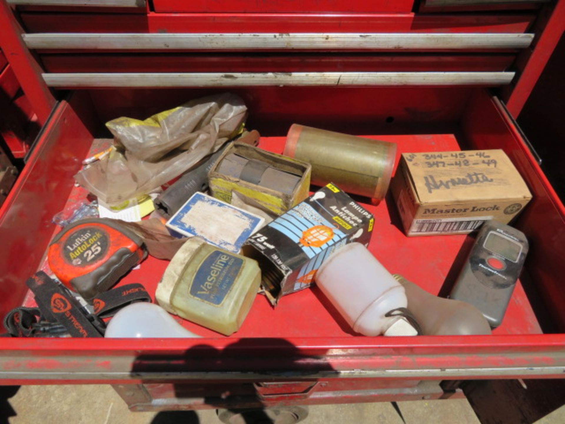 PORTABLE MECHANIC TOOL BOX WITH CONTENTS - Image 6 of 13