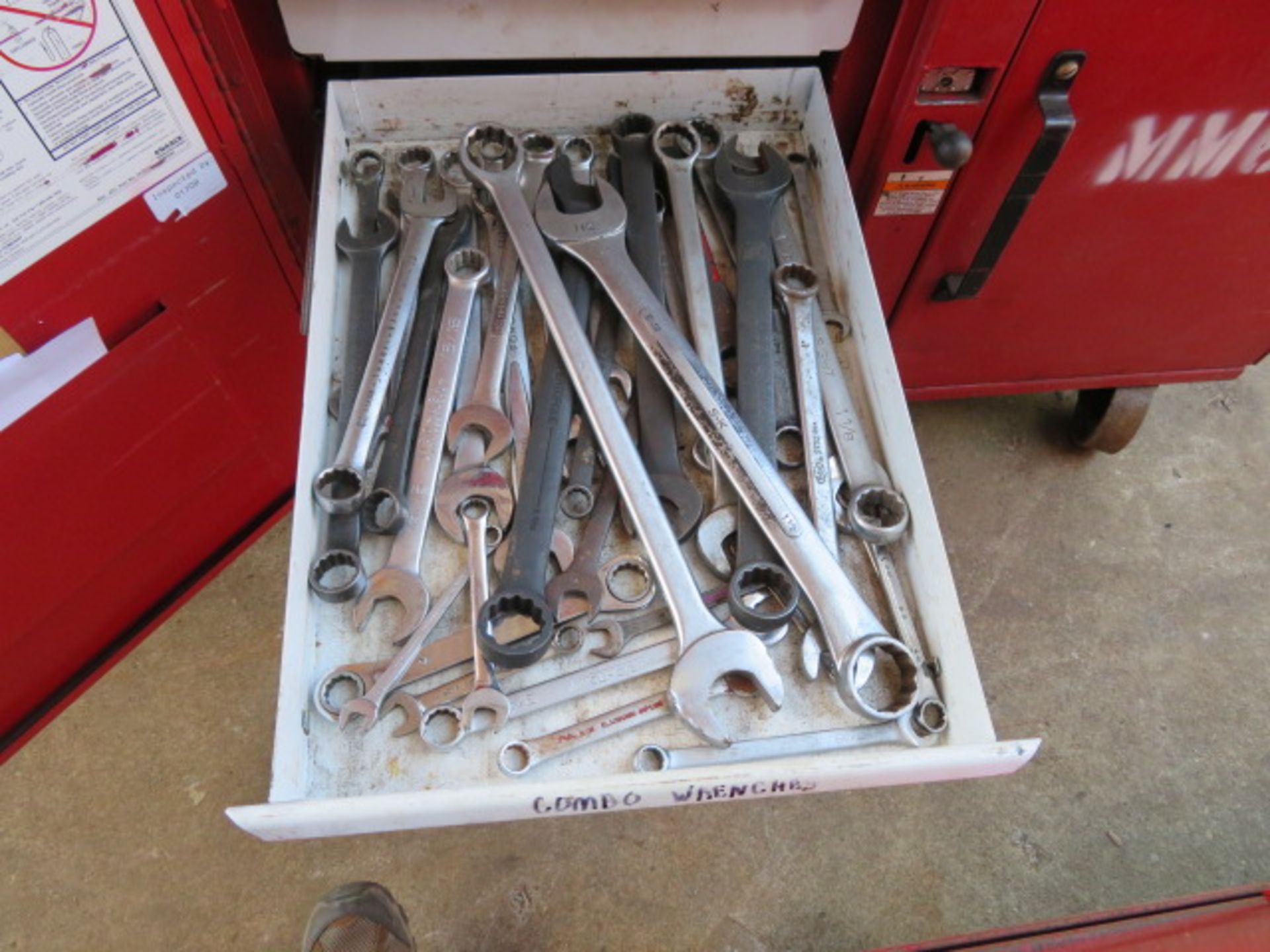 PORTABLE MECHANIC TOOL BOX WITH CONTENTS - Image 11 of 18
