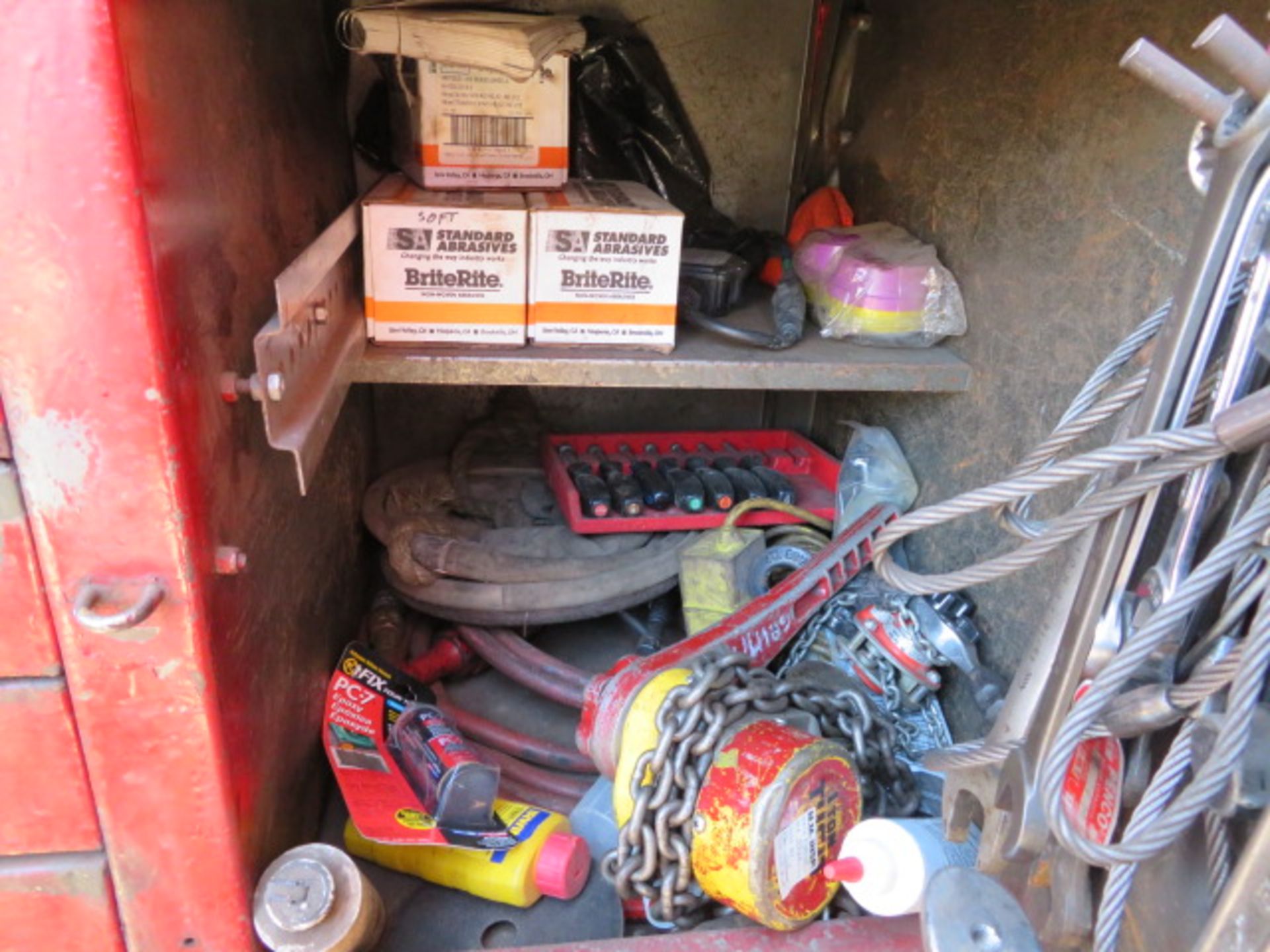 PORTABLE MECHANIC TOOL BOX WITH CONTENTS - Image 12 of 28