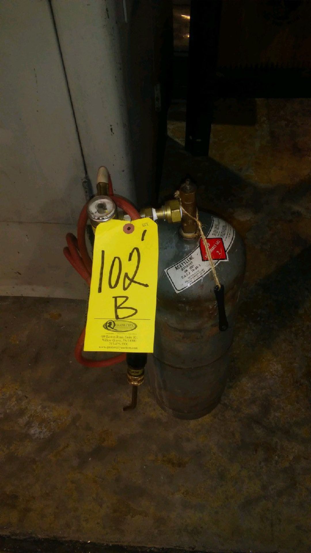 Small Acetylene Tank with Torch