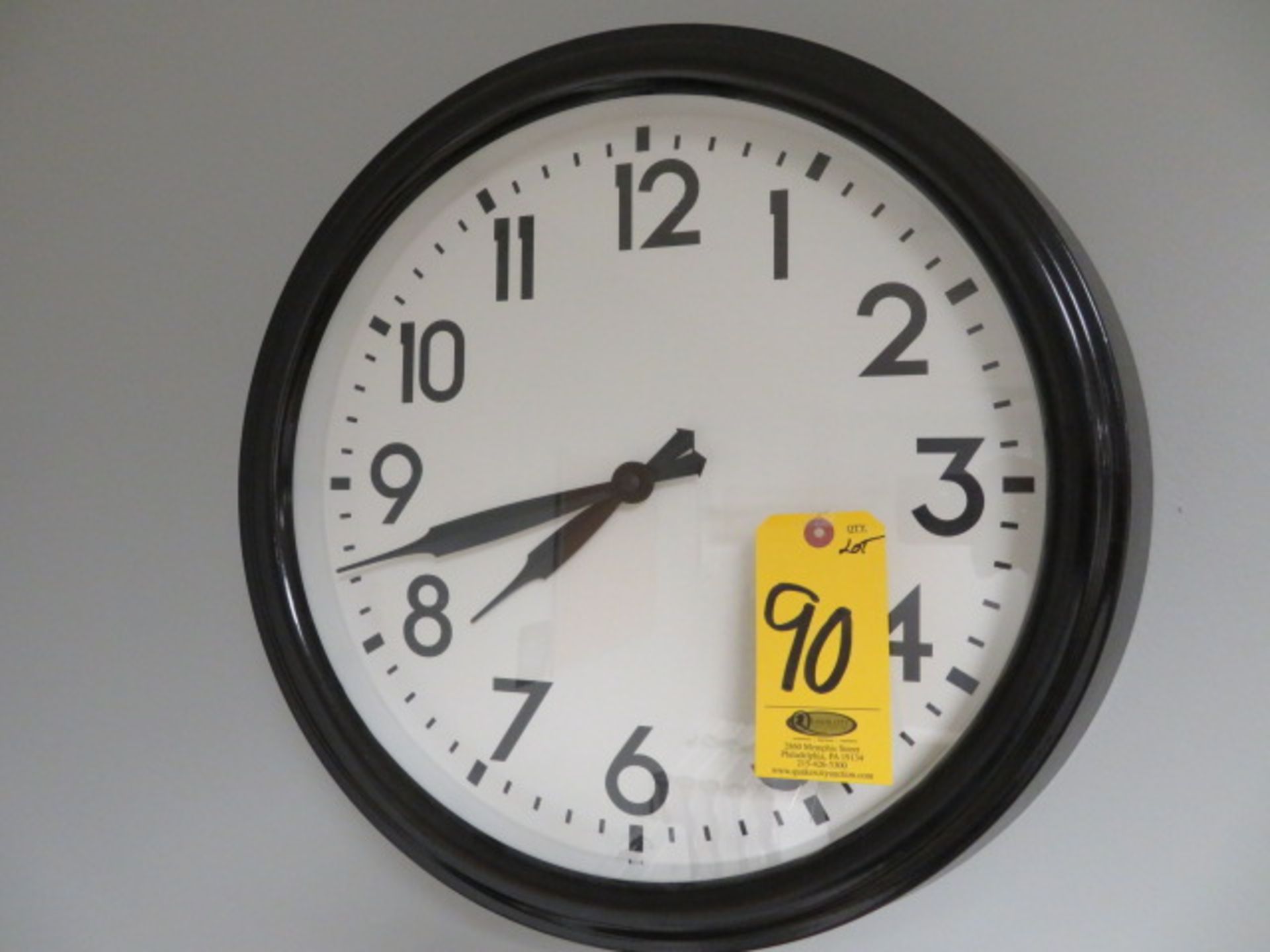 18 IN WALL CLOCK (BALA CYNWYD, PA)