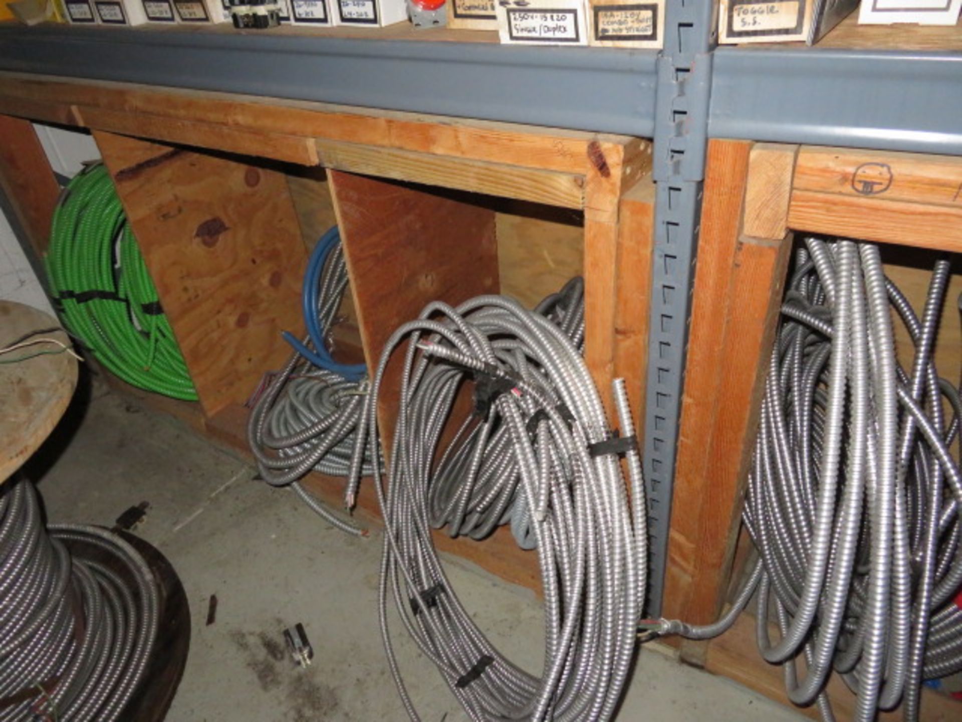 ASSORTED WIRE ON THE FLOOR - Image 10 of 12