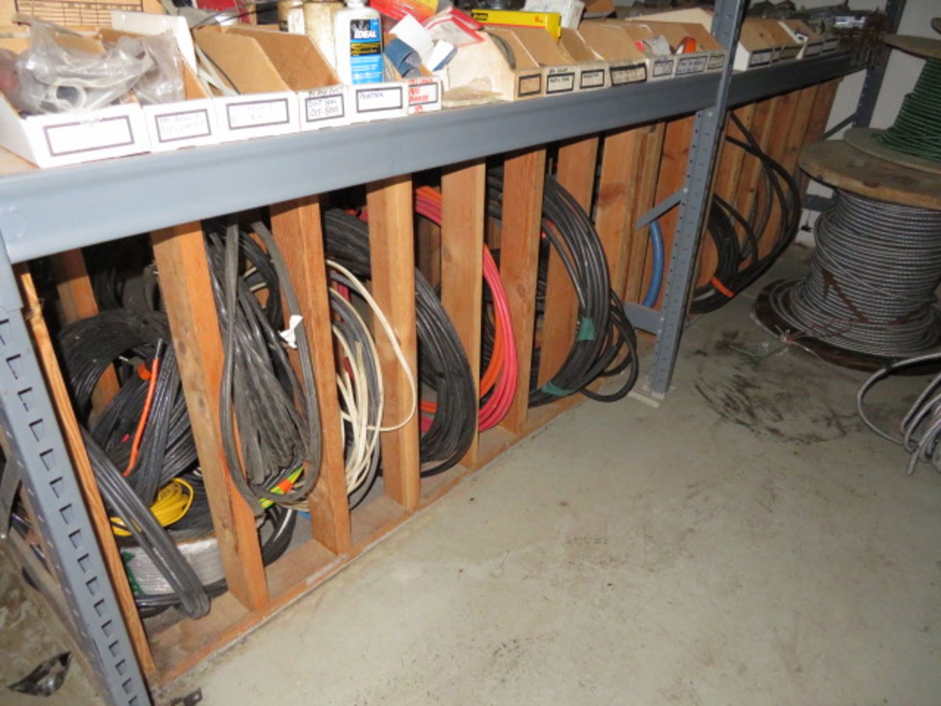 ASSORTED WIRE ON THE FLOOR - Image 6 of 12