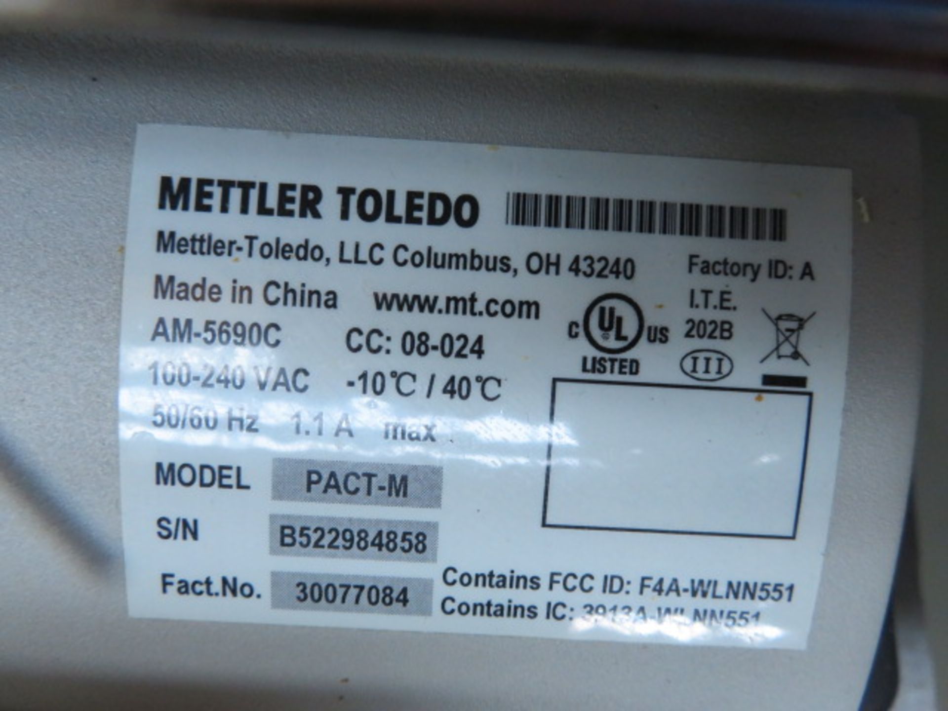 METTLER TOLEDO 8461 SMART TOUCH SCALE (Located - Phila.,PA) - Image 2 of 2