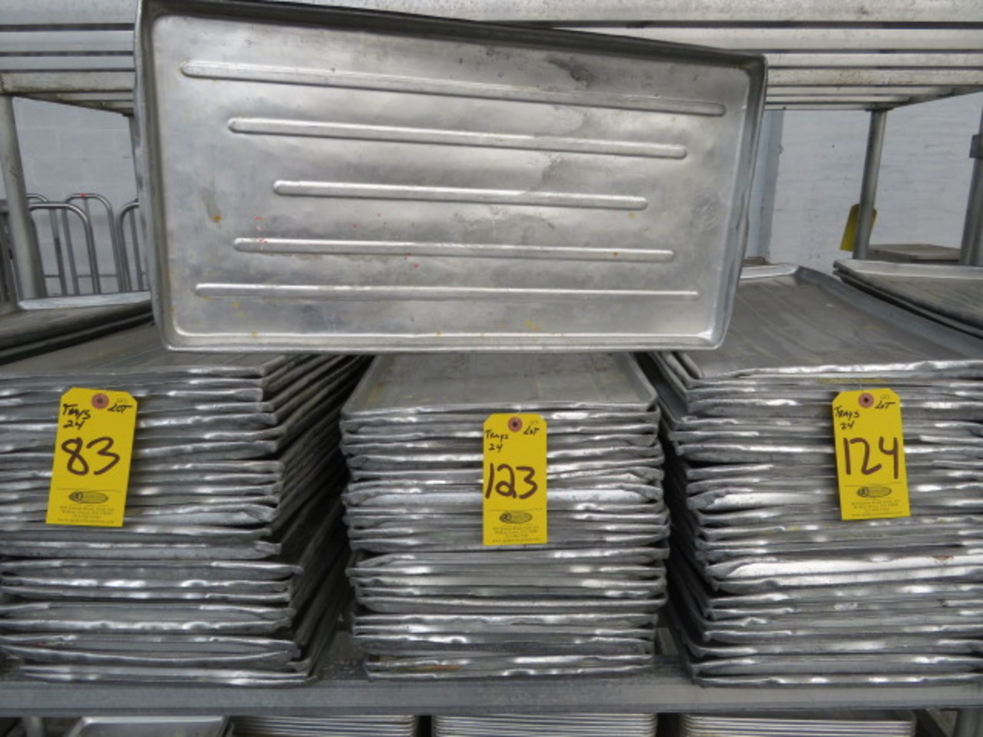 (24) ALUMINUM MEAT TRAYS (Located - Phila., PA)