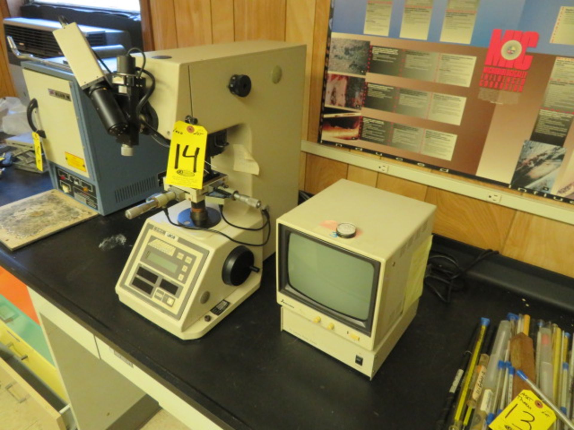 LECO M-400-M1 MICRO HARDNESS TESTER, CODE 810-118A W/ CCTV SYSTEM W/ MONITOR - Image 4 of 4