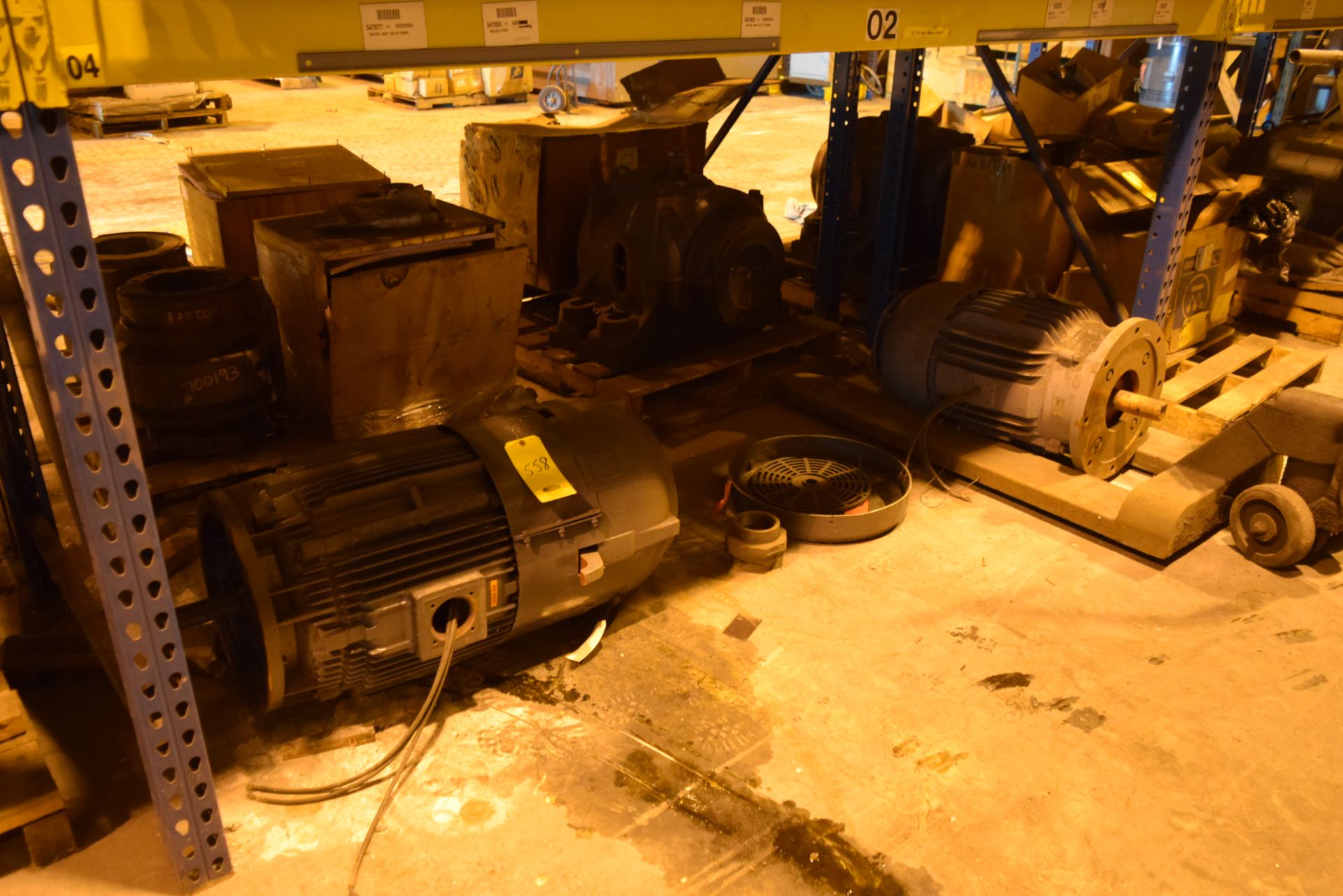 (2) MOTORS AND PALLET JACK (ROW 3 2-05)