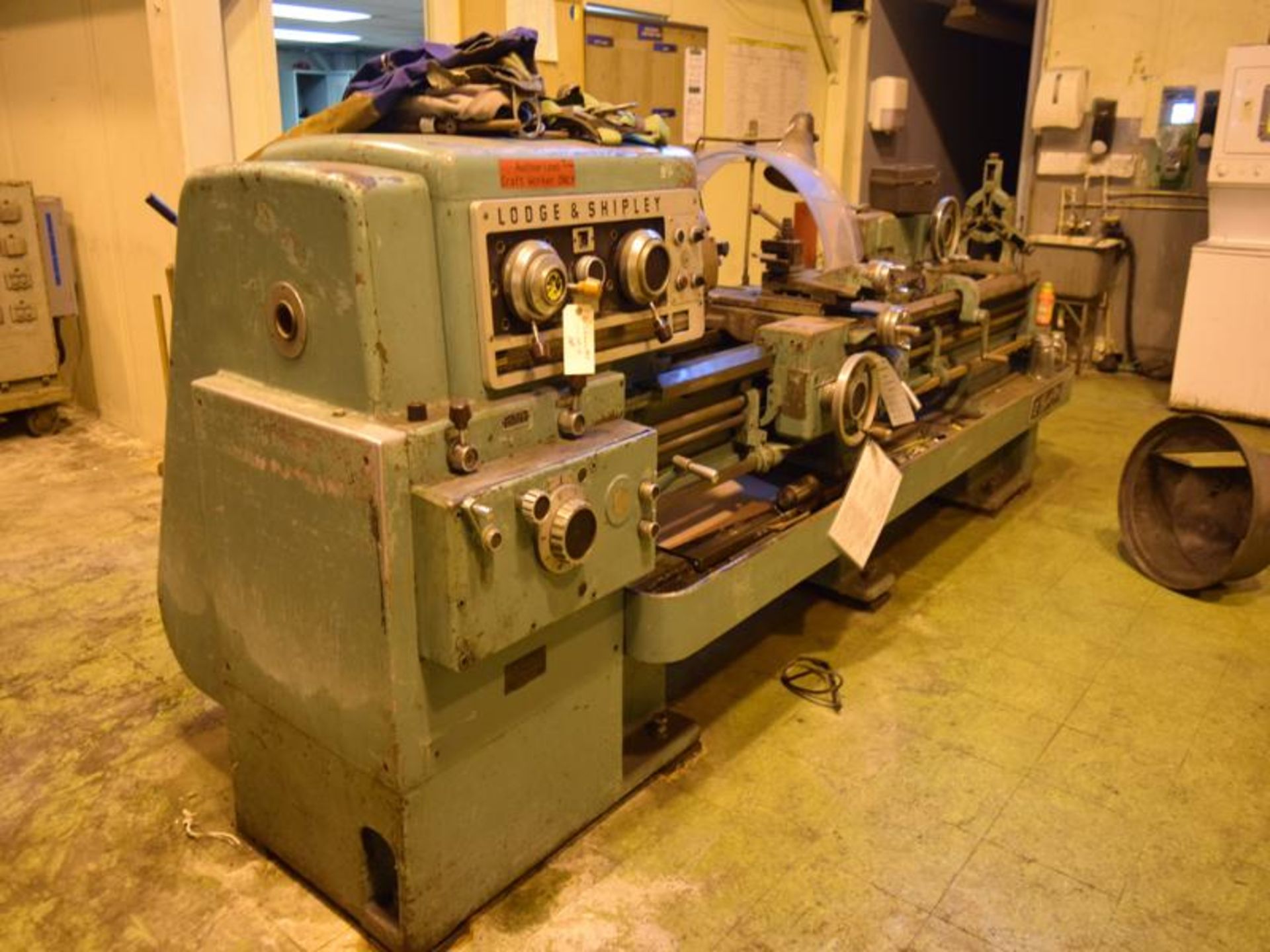 LODGE & SHIPLEY 20/30 IN. GAP BED ENGINE LATHE