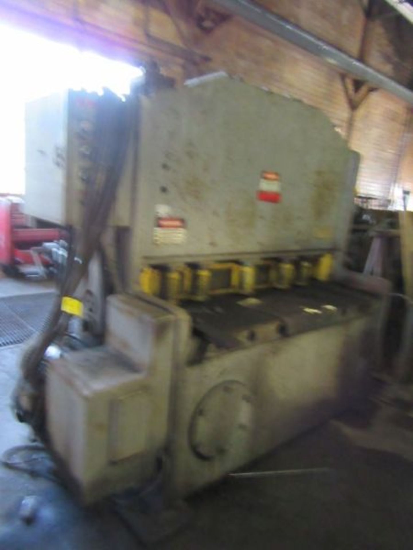 POWER SQUARING SHEAR, BELIEVED TO BE 3/8 IN, 4 FT, ROBG - Image 4 of 8