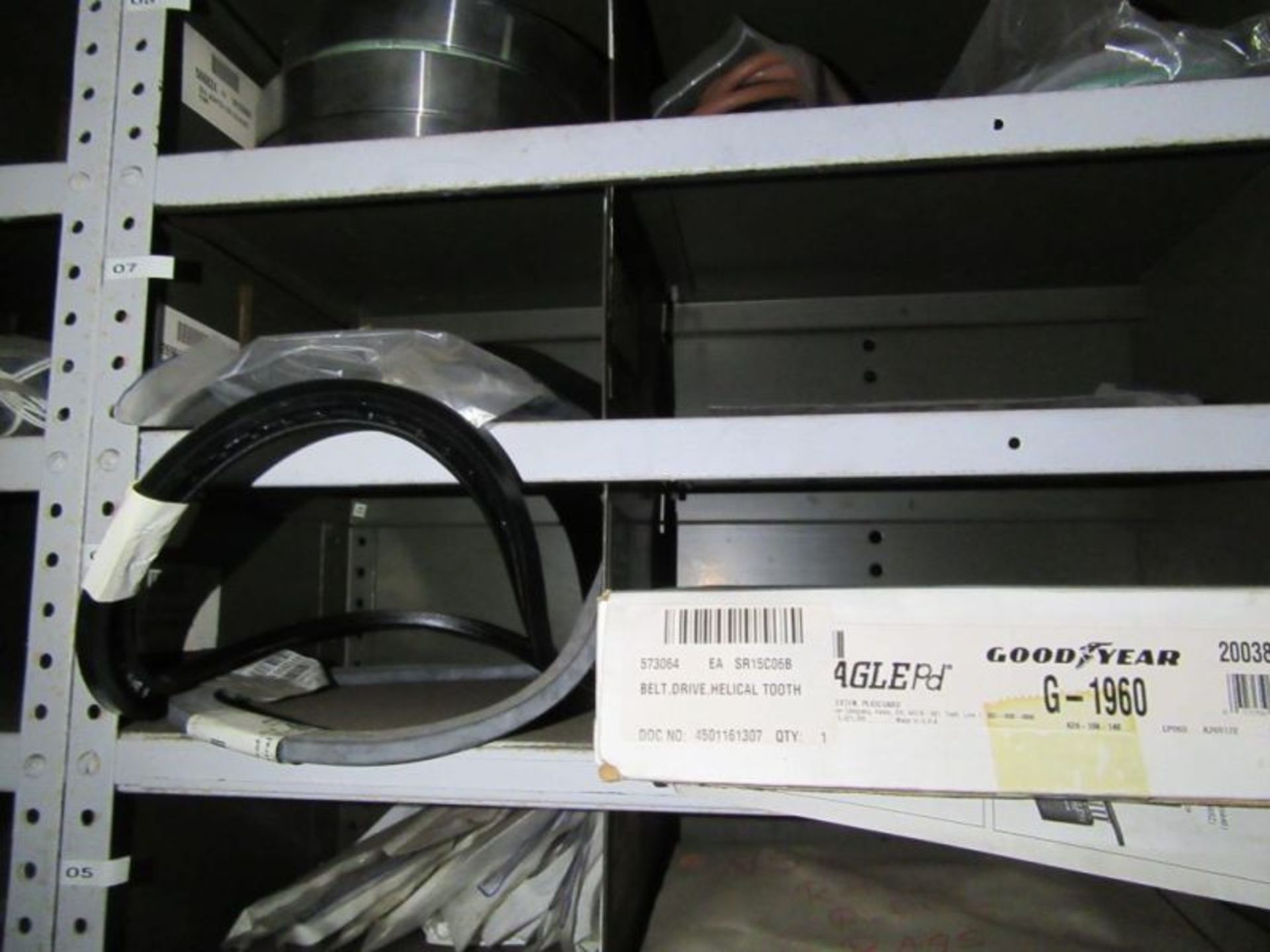 CONTENTS OF 5 SHELVES OF LINER PLATES, SKIRT CYLINDERS, VALVE MIST ELIMINATORS PARTS, ETC - Image 30 of 54